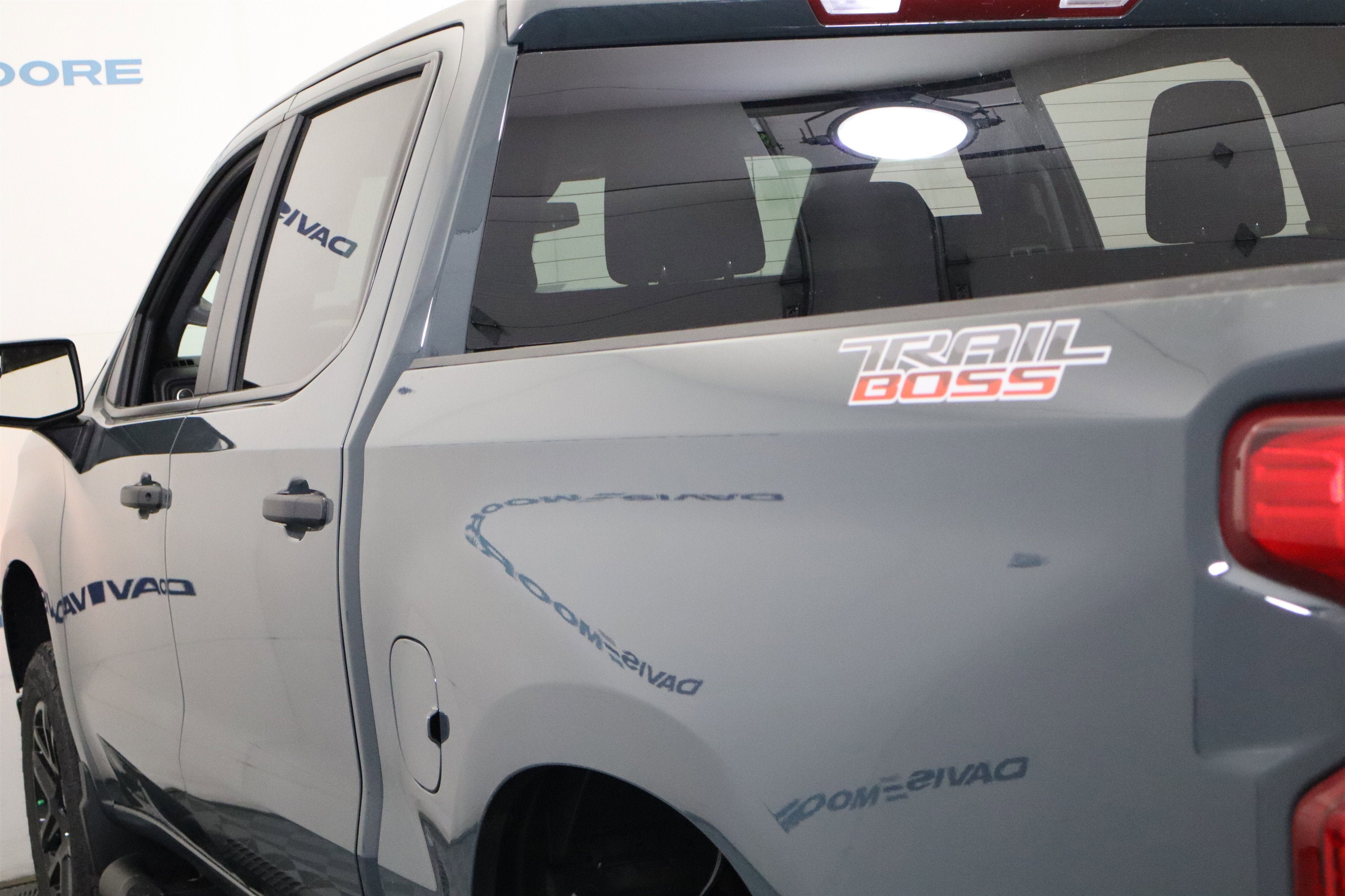 2026 Chevrolet Silverado 1500 Custom Trail Boss Crew Cab 4WD