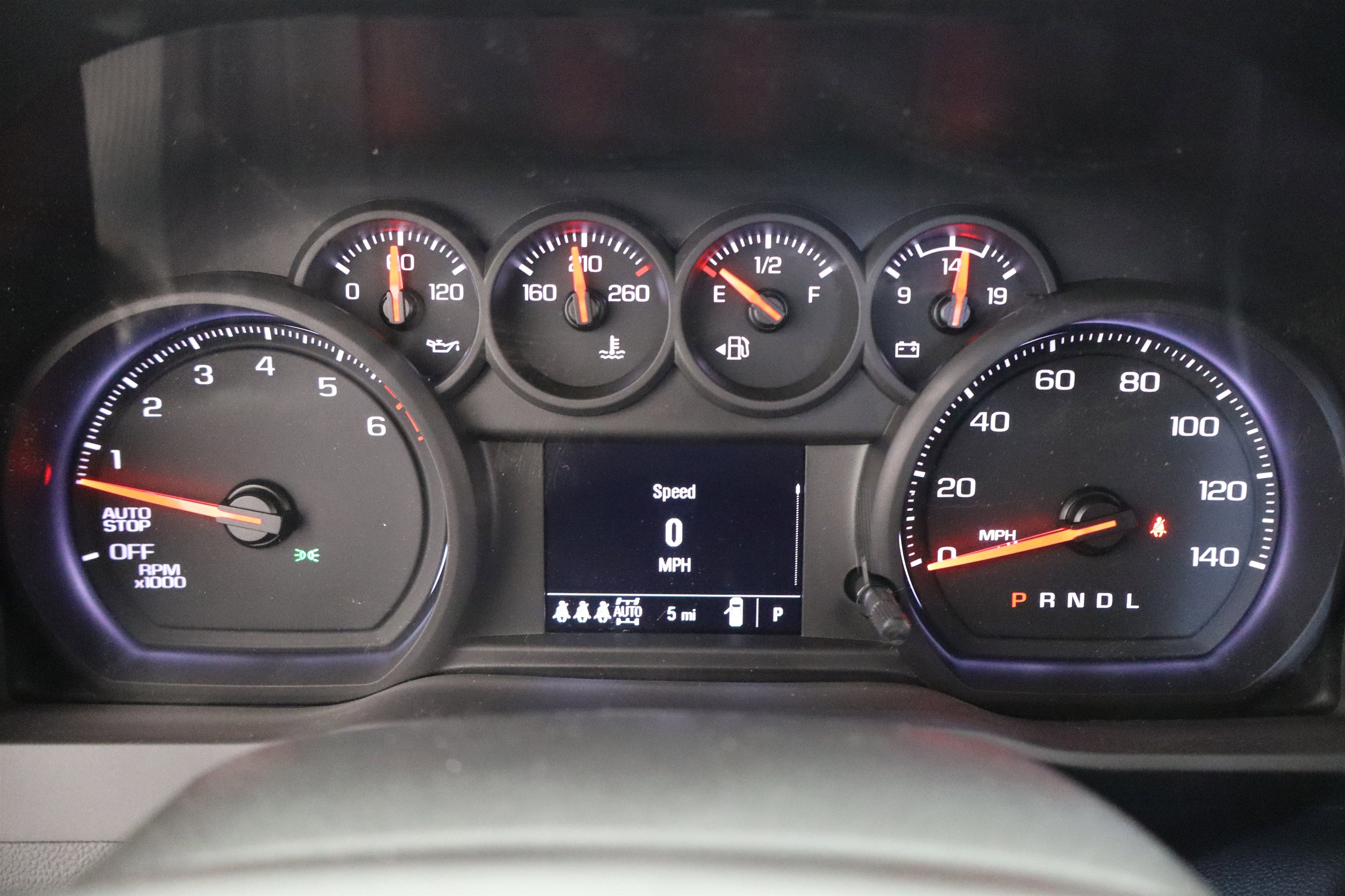 2026 Chevrolet Silverado 1500 Custom Trail Boss Crew Cab 4WD