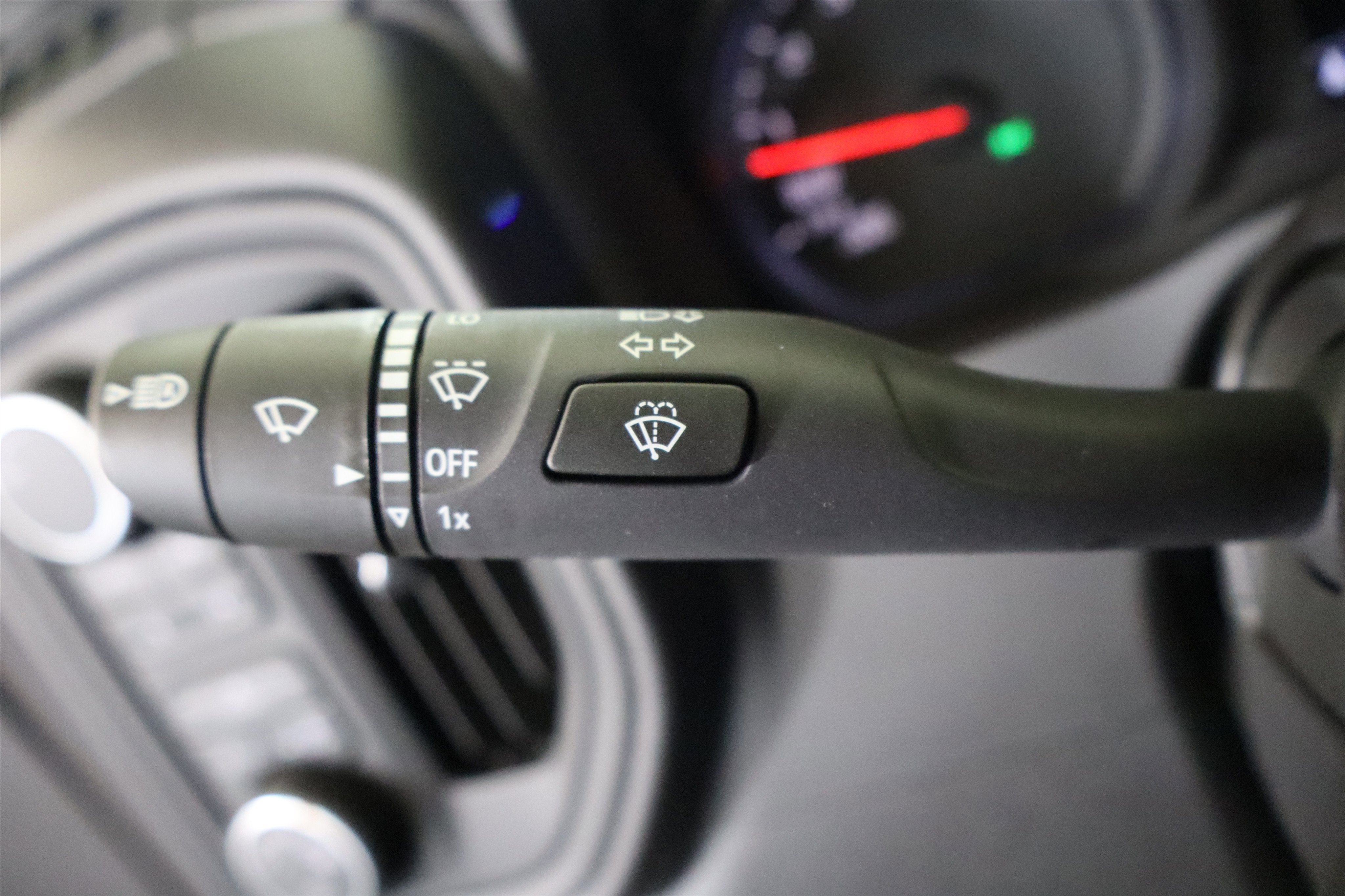 2026 Chevrolet Silverado 1500 Custom Trail Boss Crew Cab 4WD