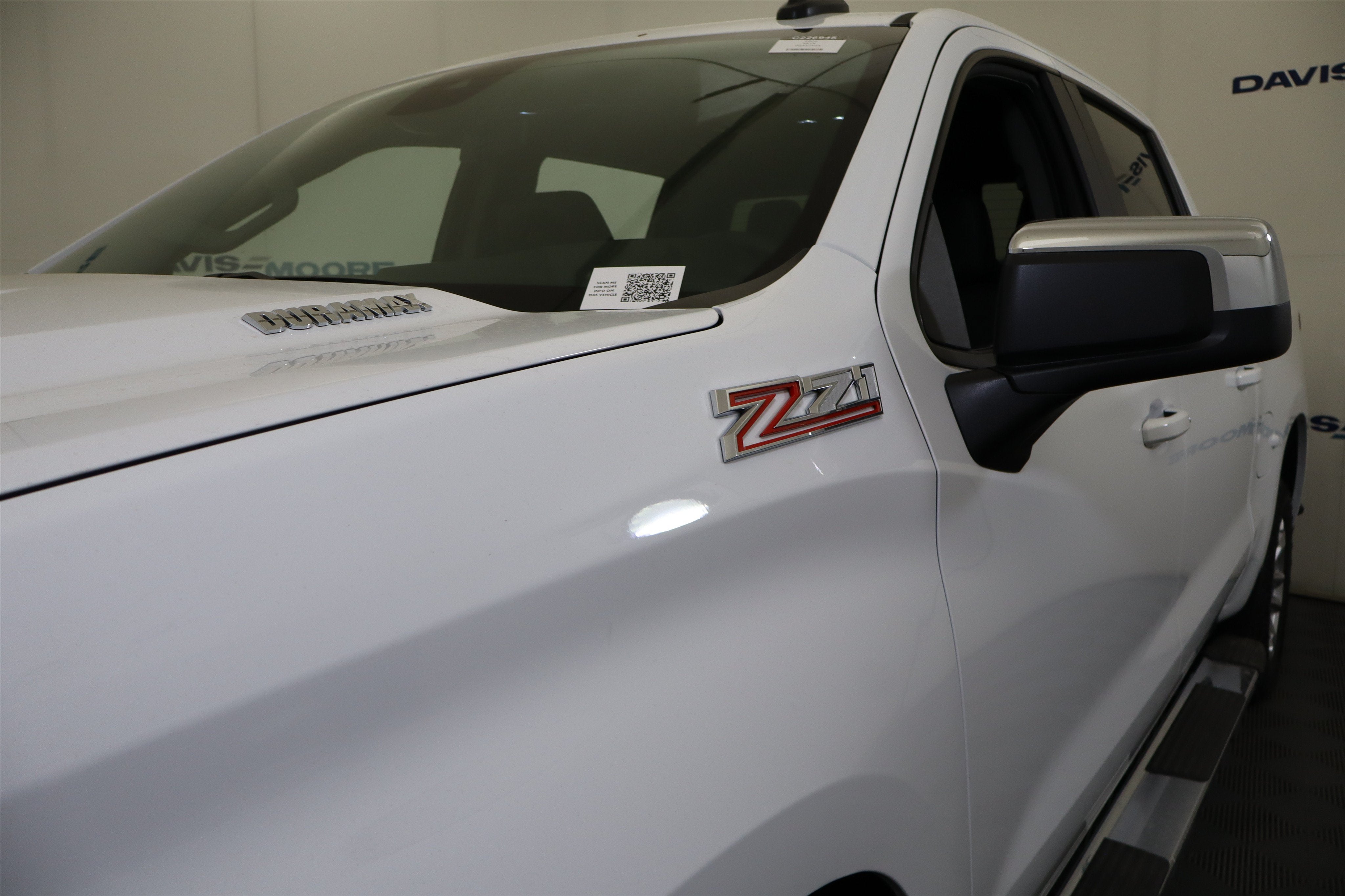 2026 Chevrolet Silverado 1500 LT Crew Cab 4WD