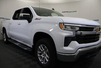 2026 Chevrolet Silverado 1500 LT Crew Cab 4WD
