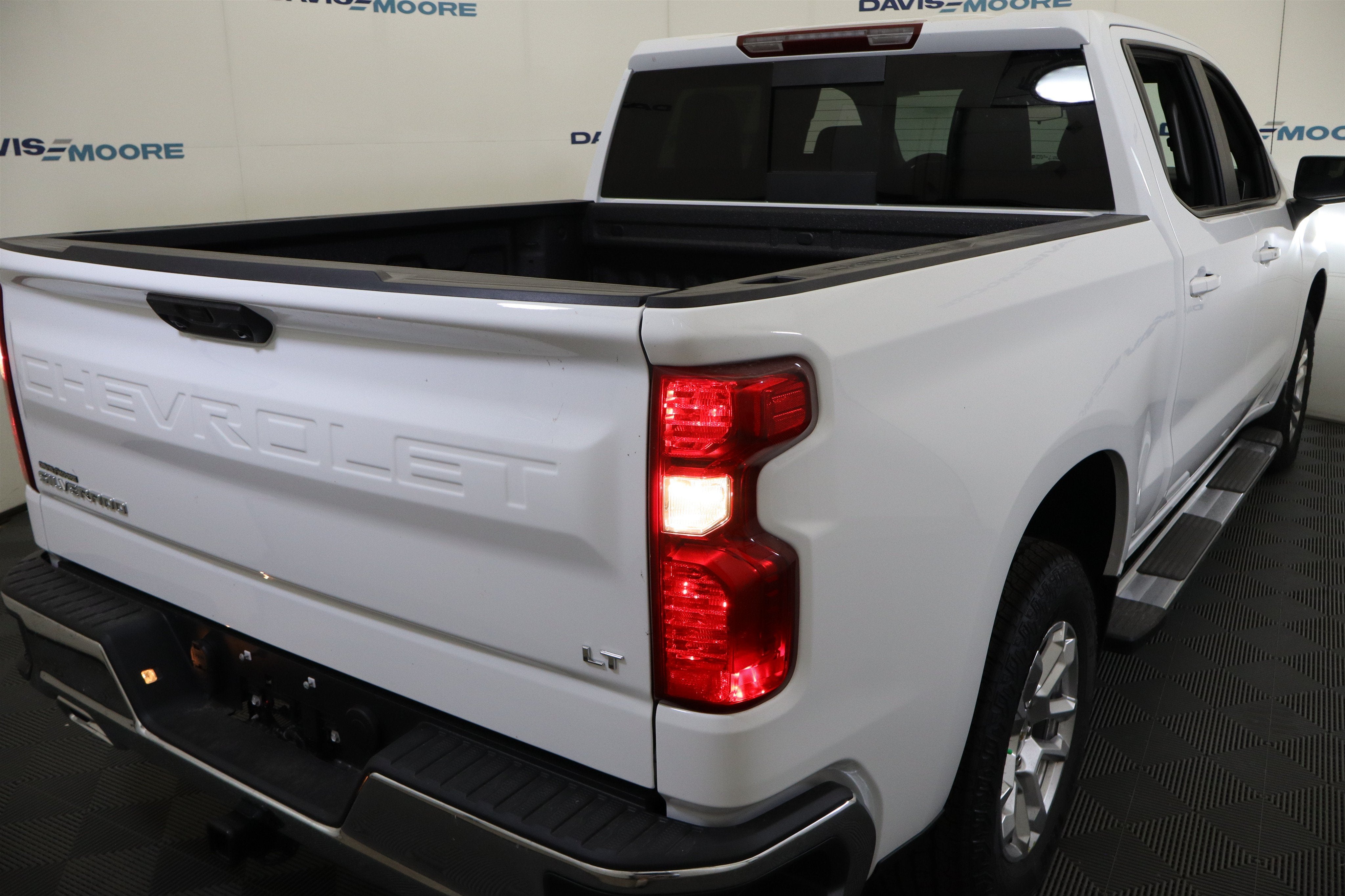 2026 Chevrolet Silverado 1500 LT Crew Cab 4WD