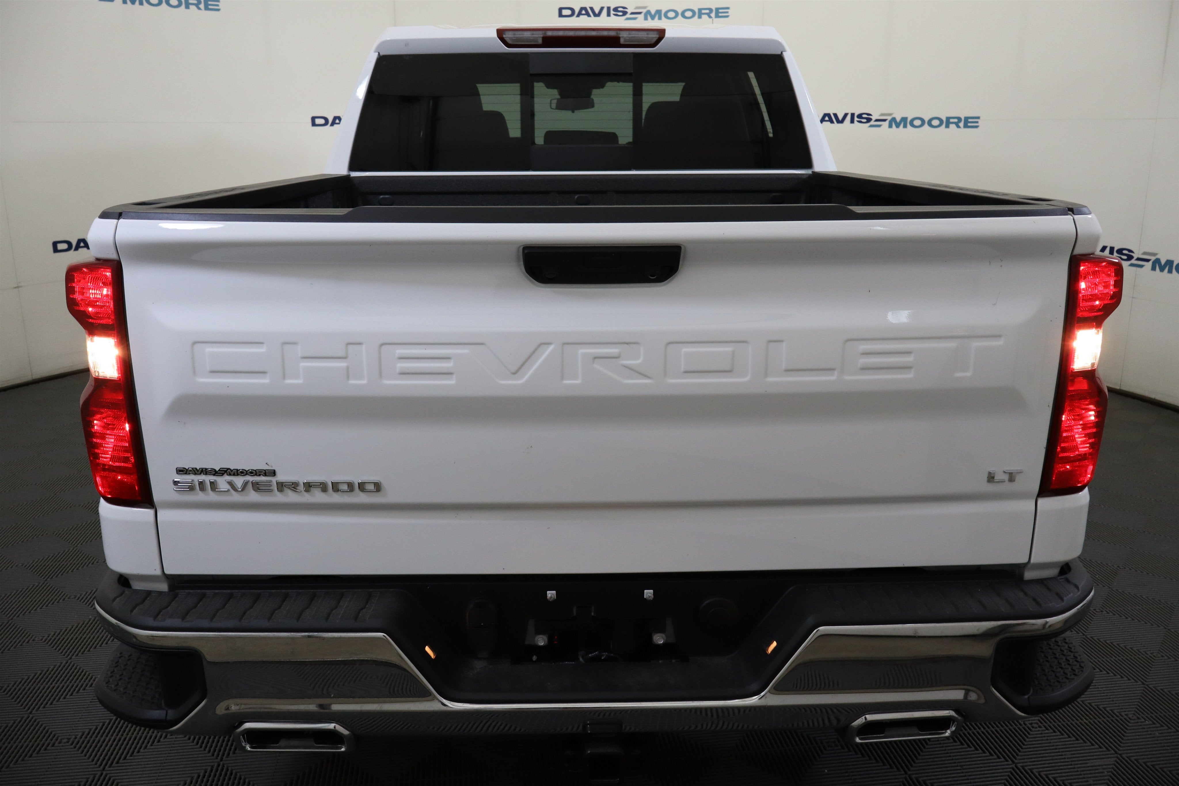 2026 Chevrolet Silverado 1500 LT Crew Cab 4WD