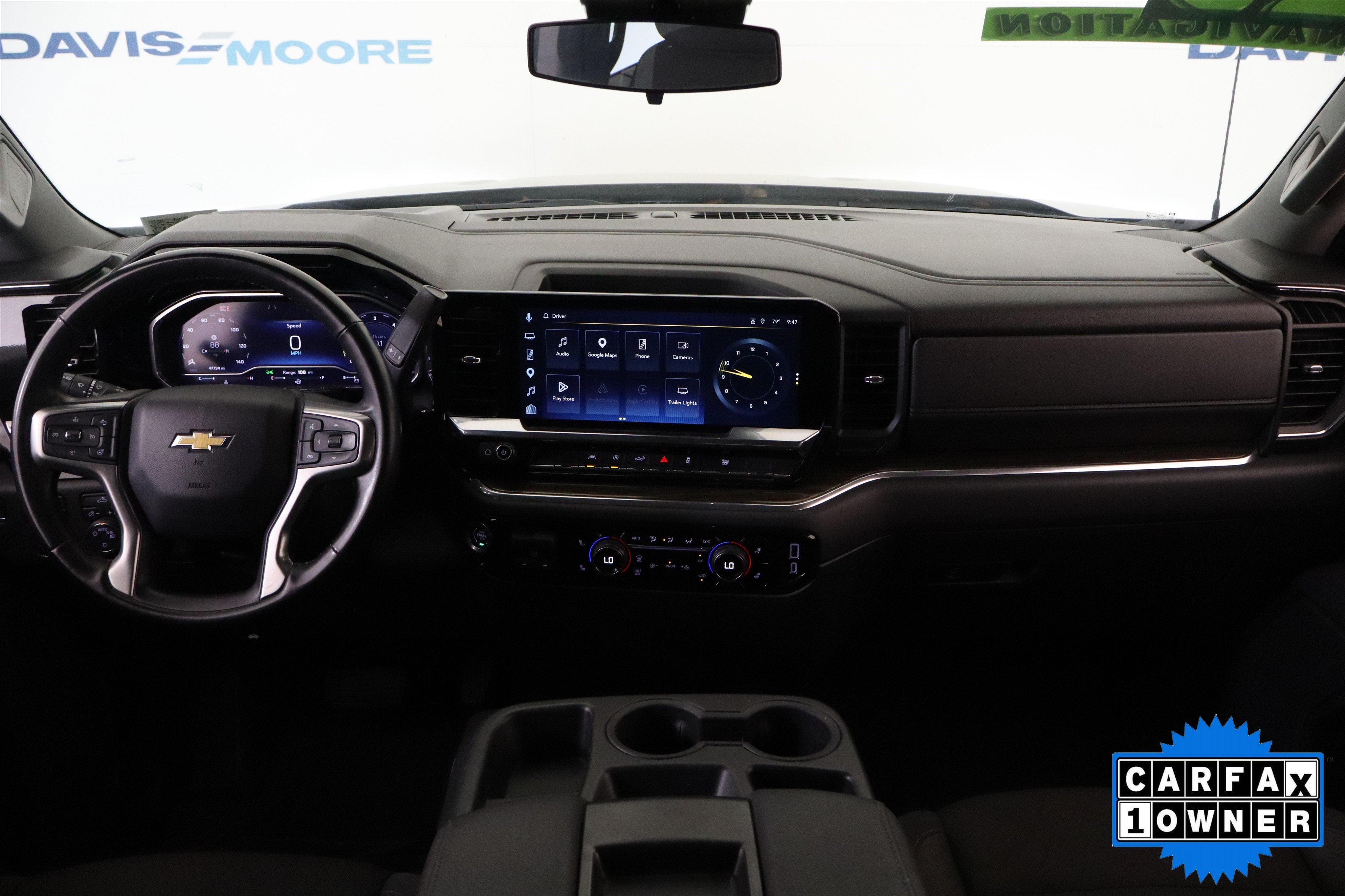 2025 Chevrolet Silverado 1500 LT Crew Cab 4WD