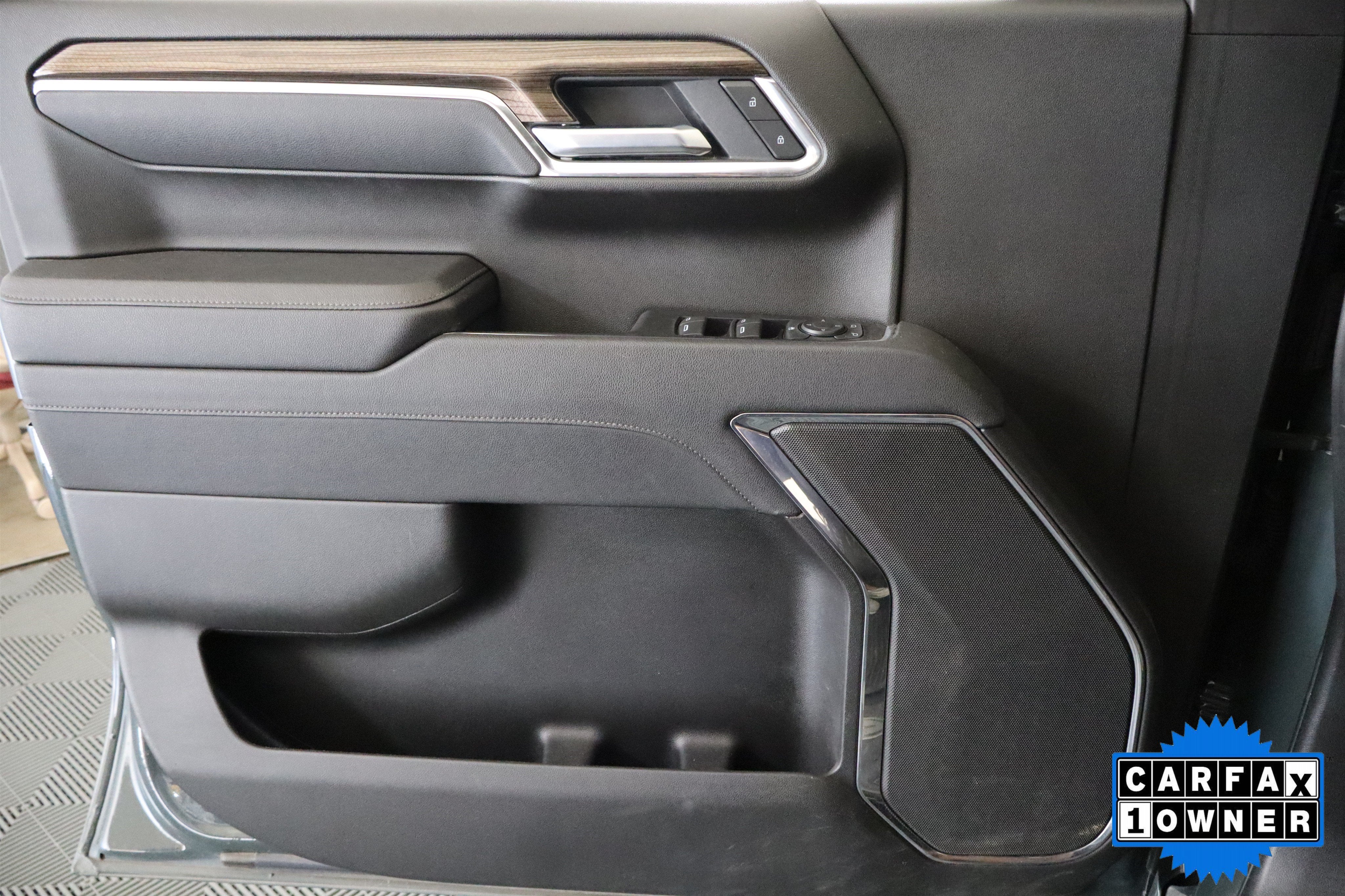 2025 Chevrolet Silverado 1500 LT Crew Cab 4WD