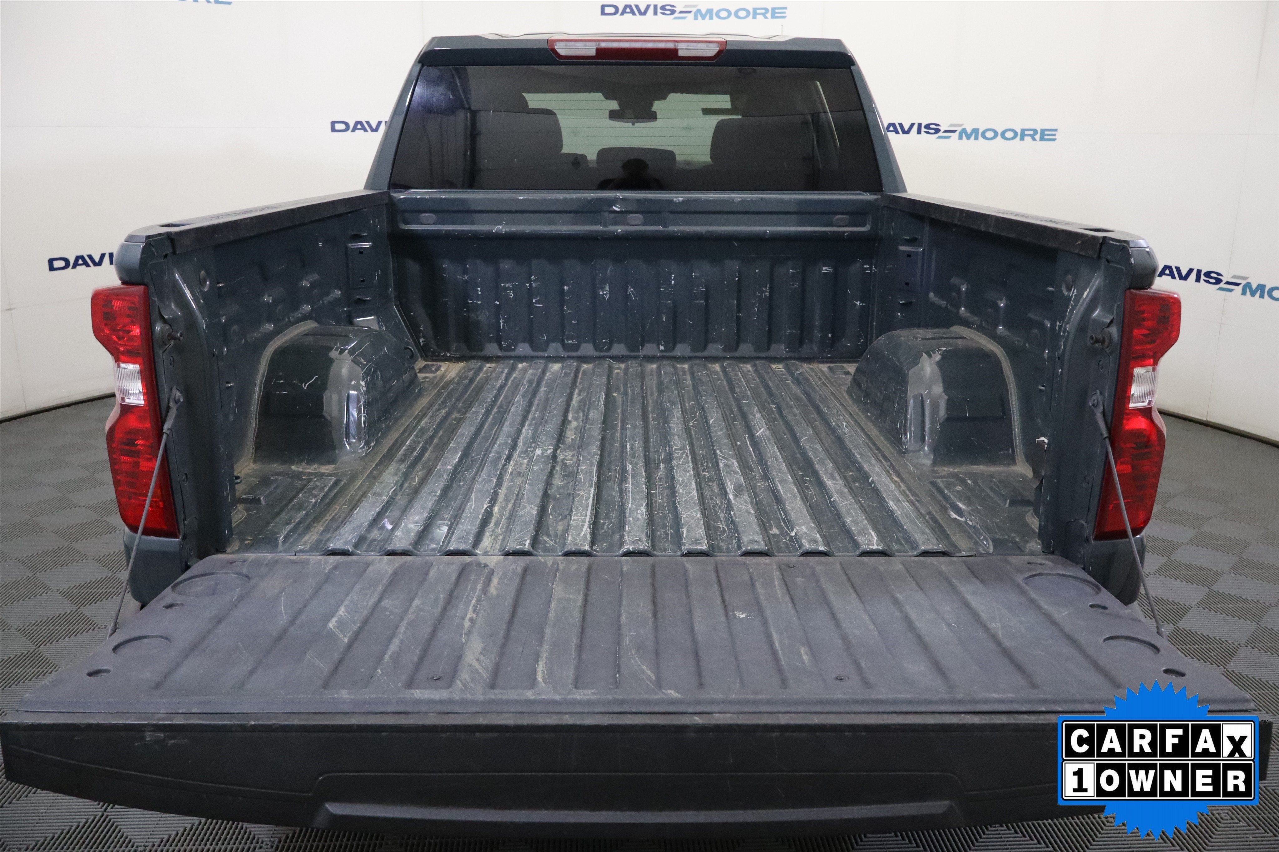 2025 Chevrolet Silverado 1500 LT Crew Cab 4WD