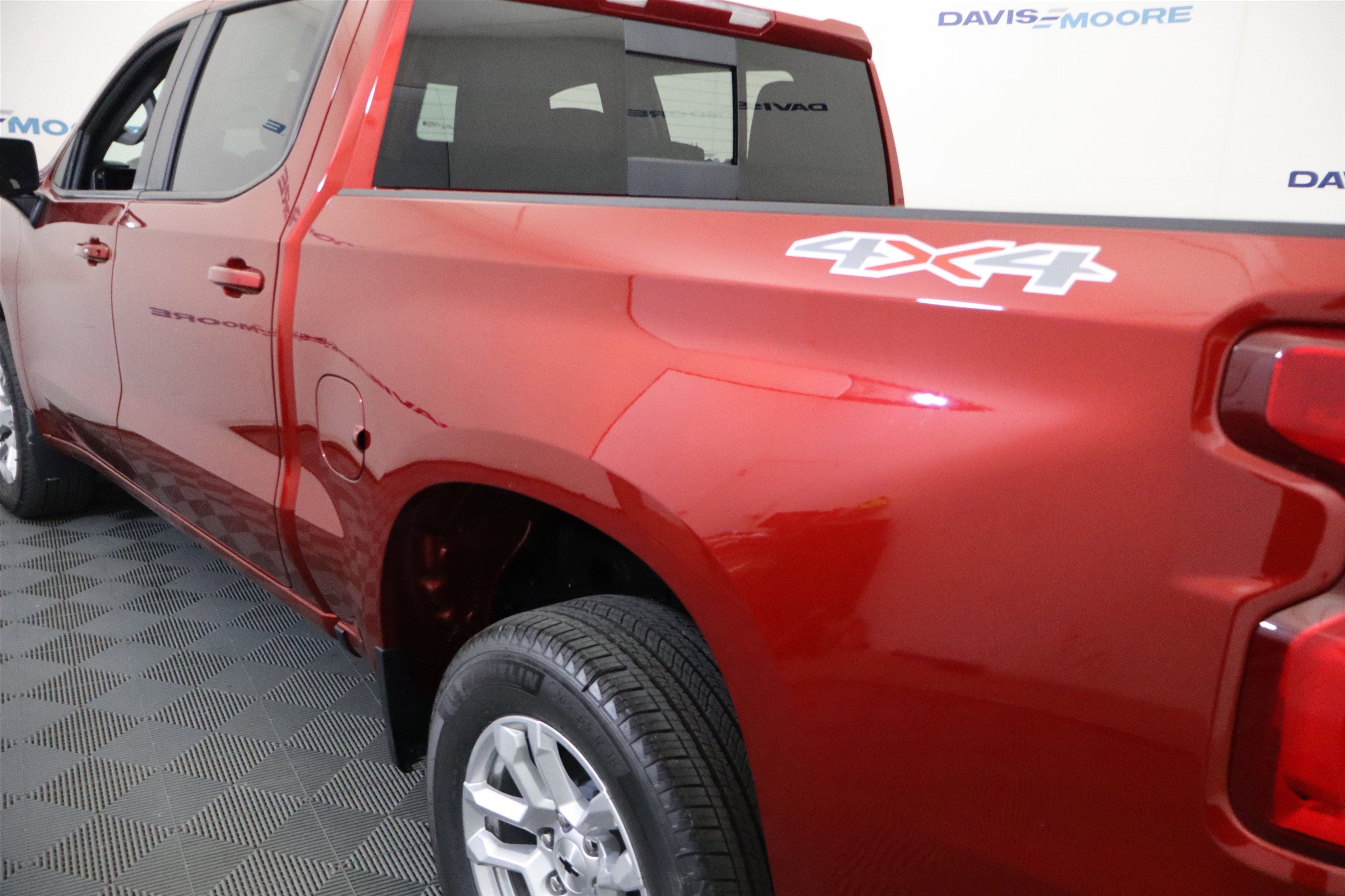 2026 Chevrolet Silverado 1500 RST Crew Cab 4WD