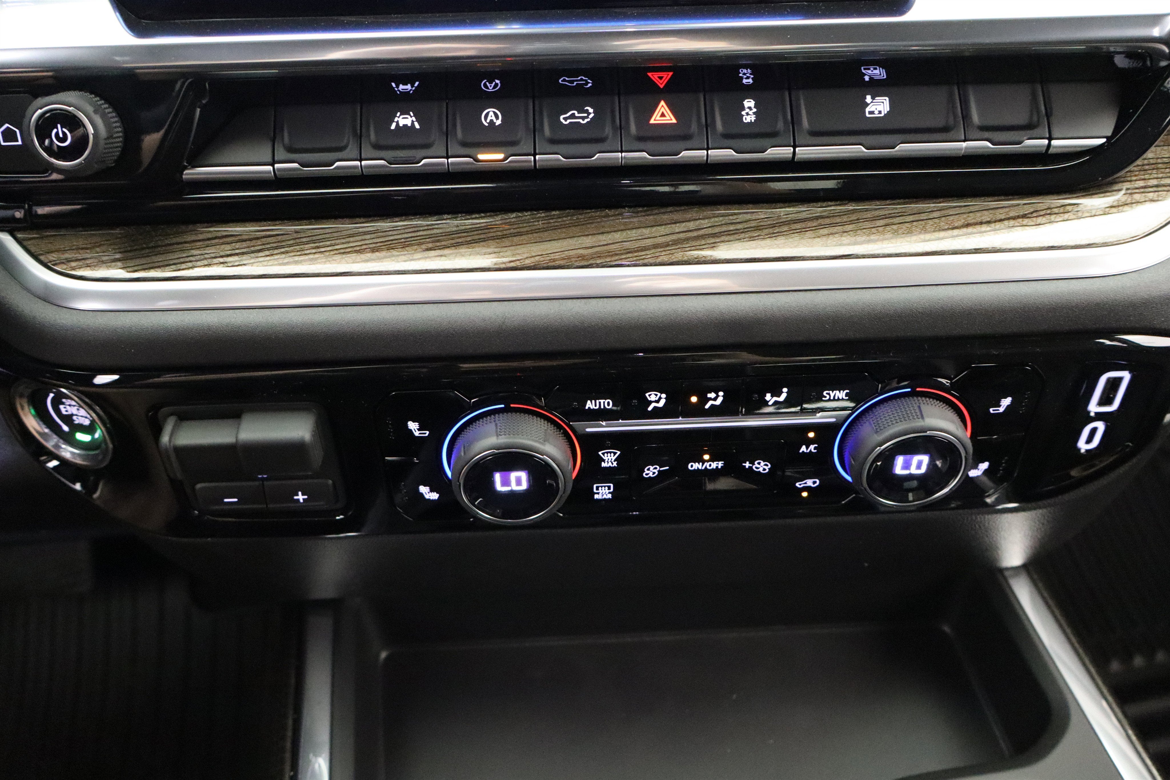 2026 Chevrolet Silverado 1500 RST Crew Cab 4WD