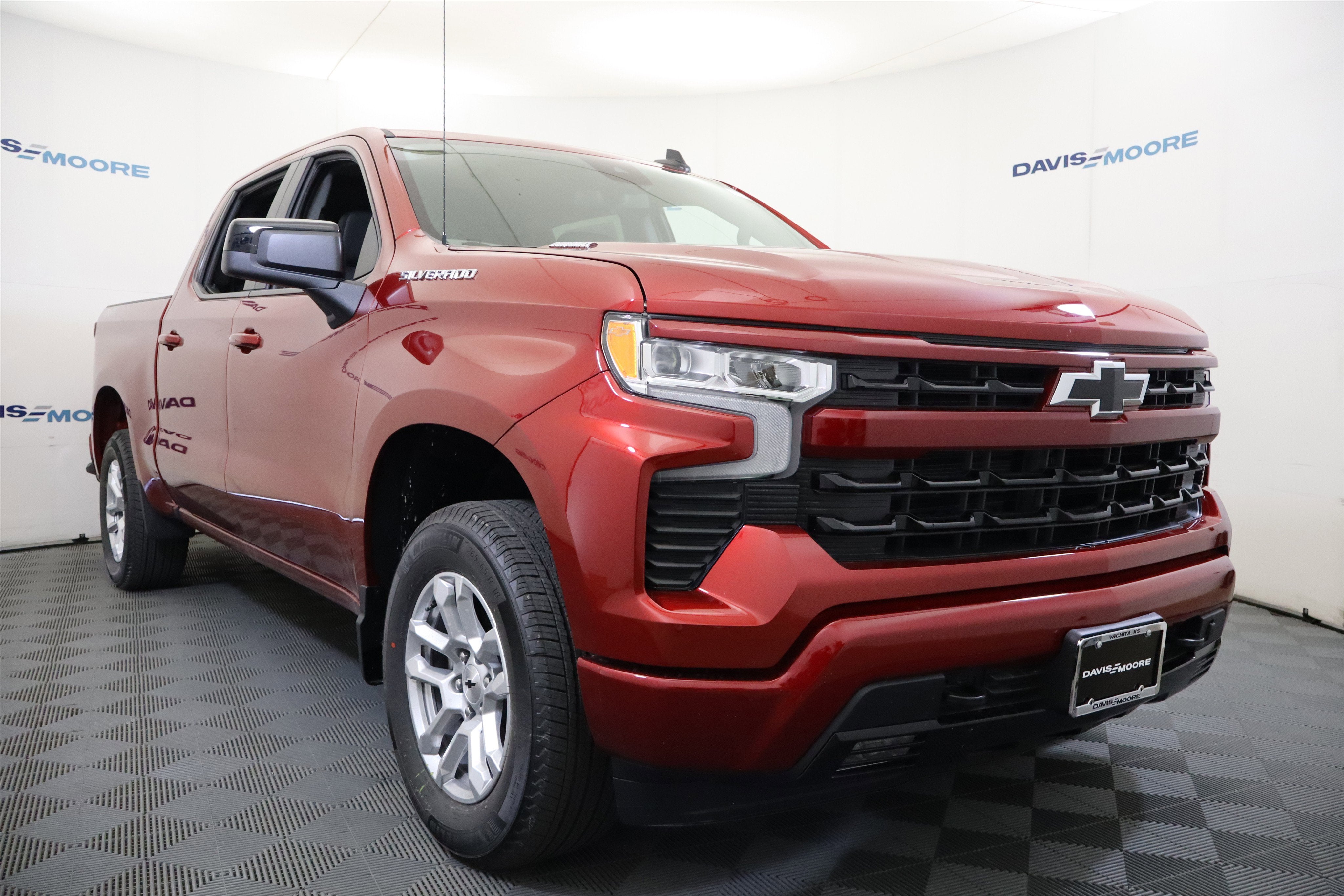 2026 Chevrolet Silverado 1500 RST Crew Cab 4WD