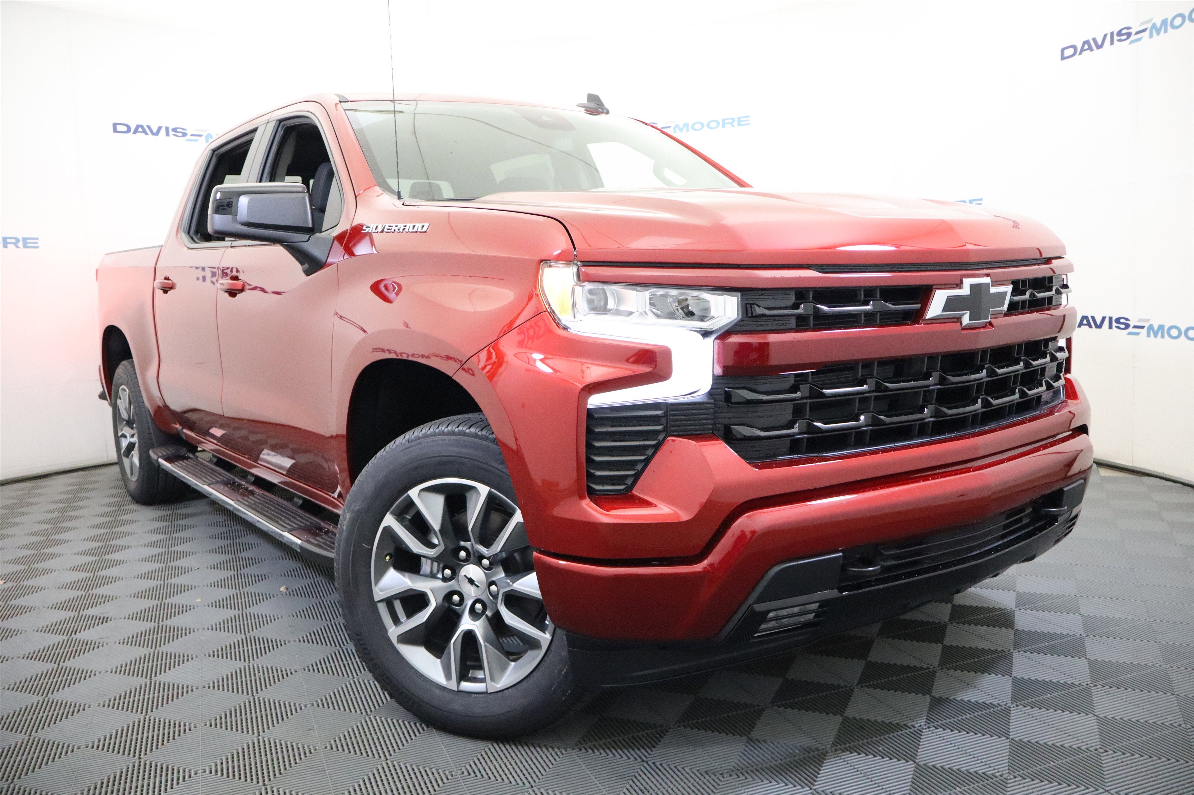 2026 Chevrolet Silverado 1500 RST Crew Cab 4WD