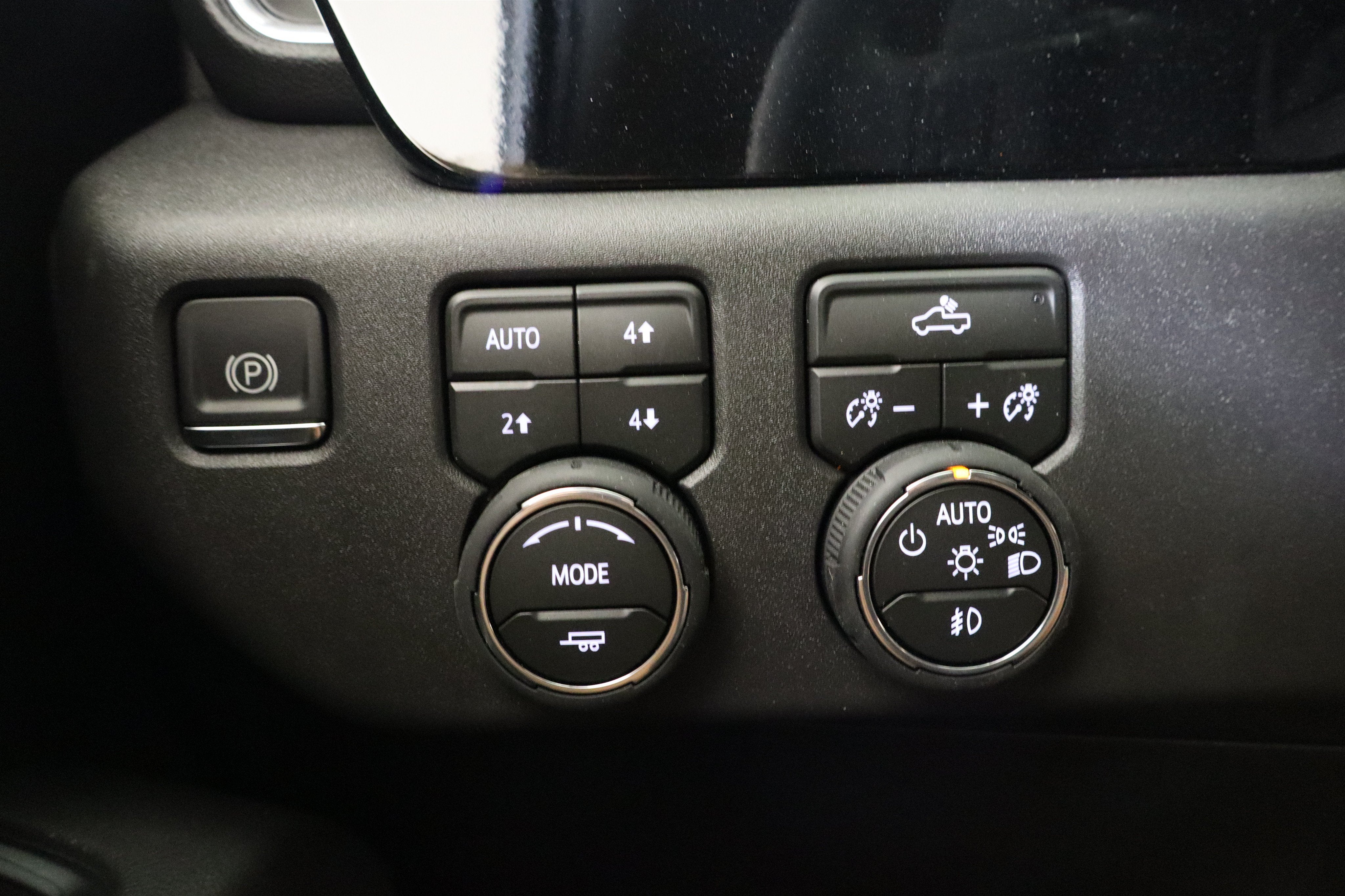 2026 Chevrolet Silverado 1500 RST Crew Cab 4WD