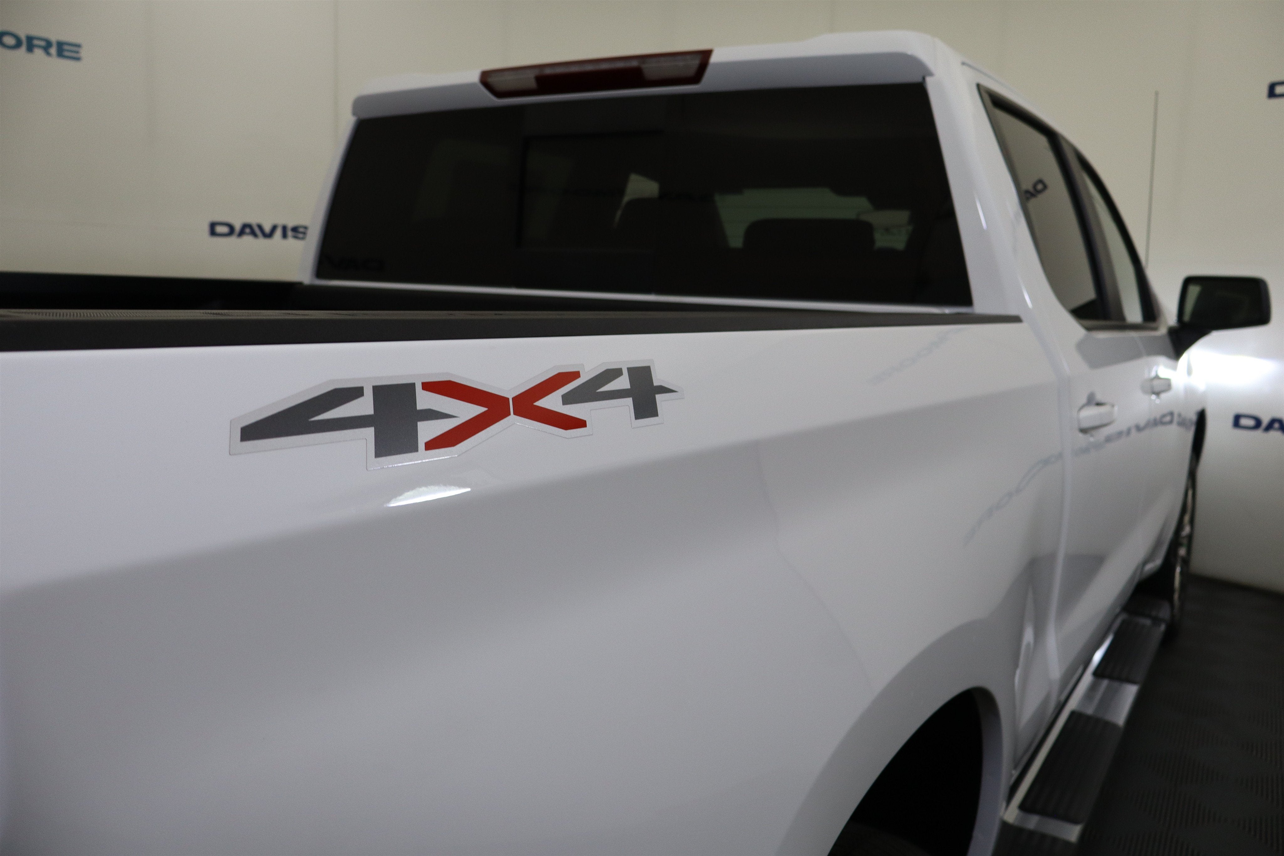 2026 Chevrolet Silverado 1500 RST Crew Cab 4WD