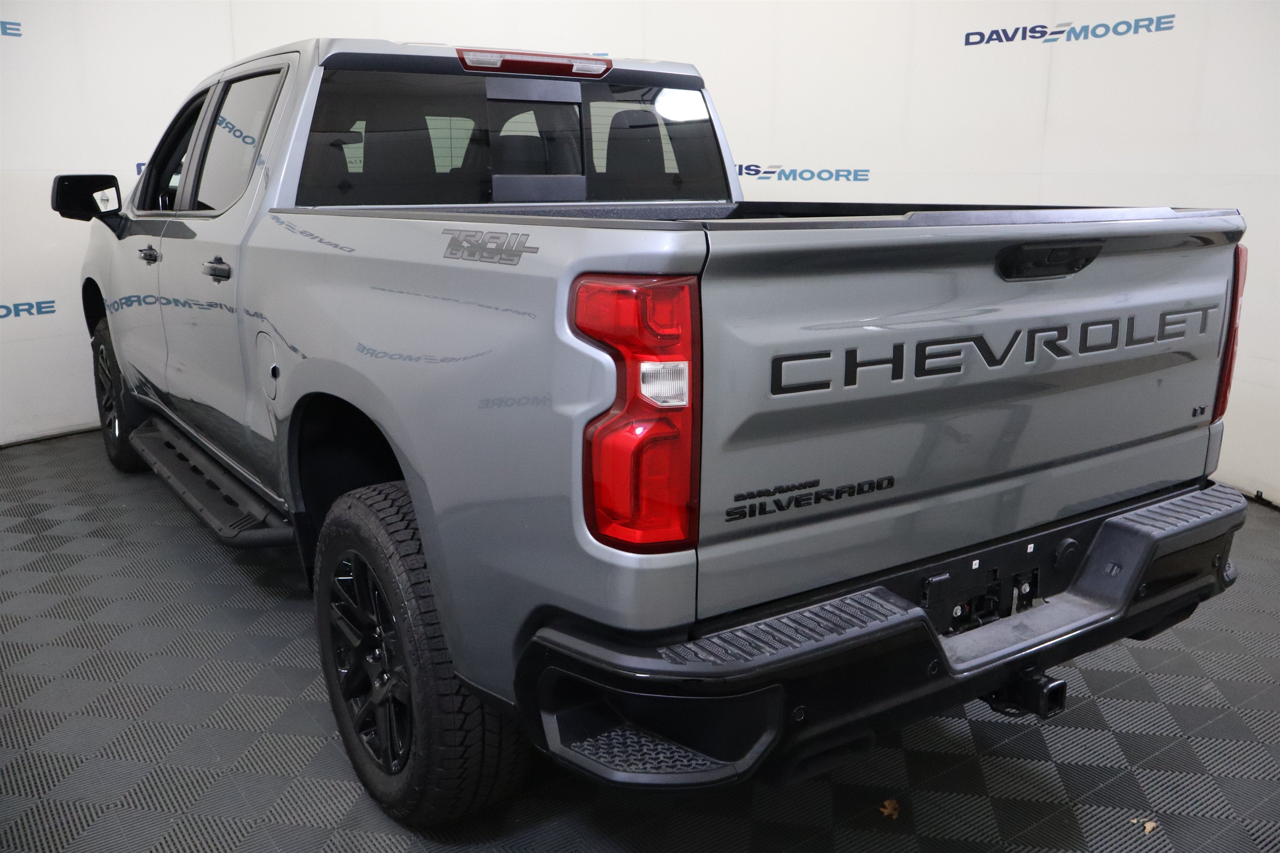 2026 Chevrolet Silverado 1500 LT Trail Boss Crew Cab 4WD