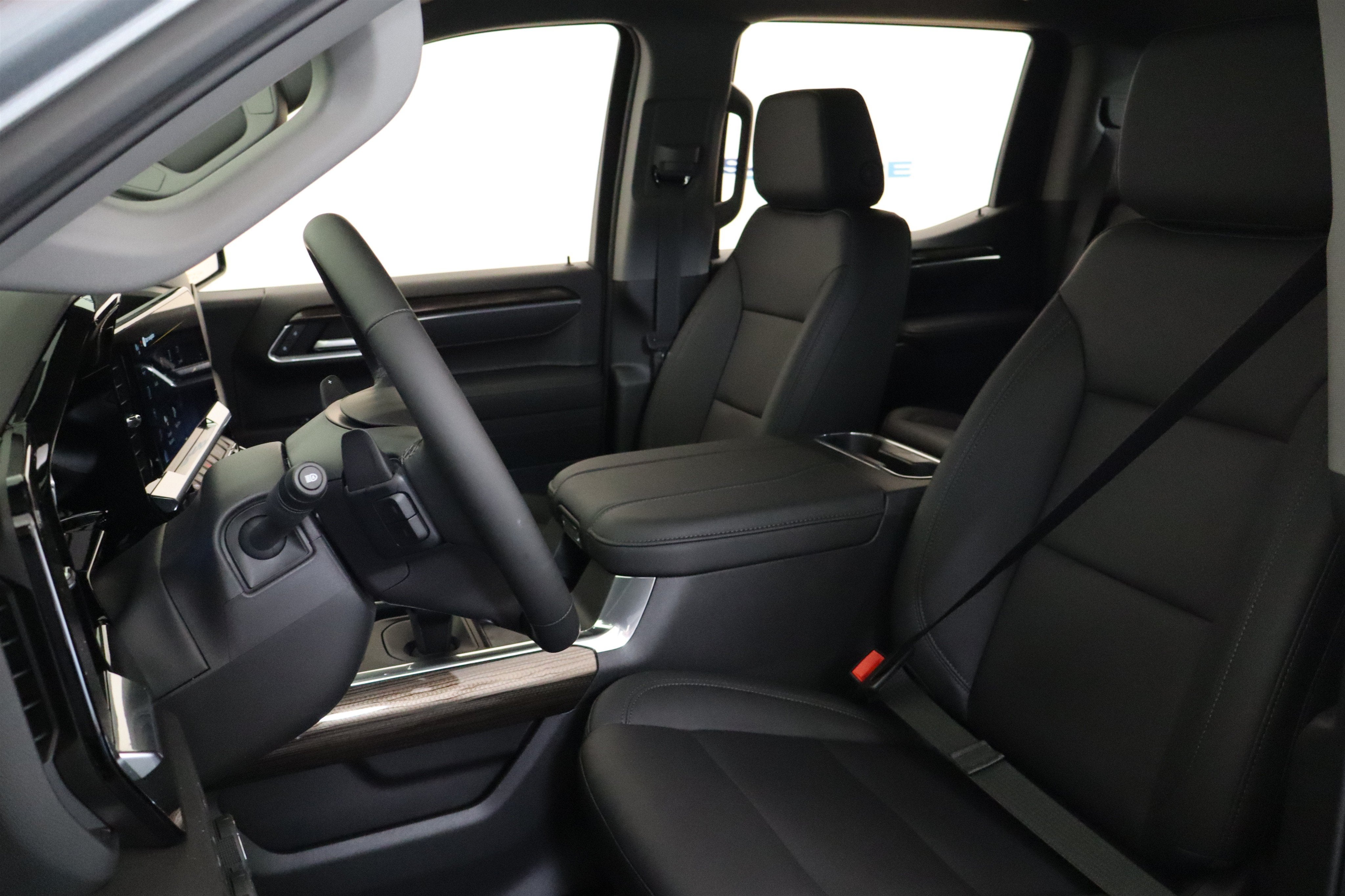 2026 Chevrolet Silverado 1500 LT Trail Boss Crew Cab 4WD
