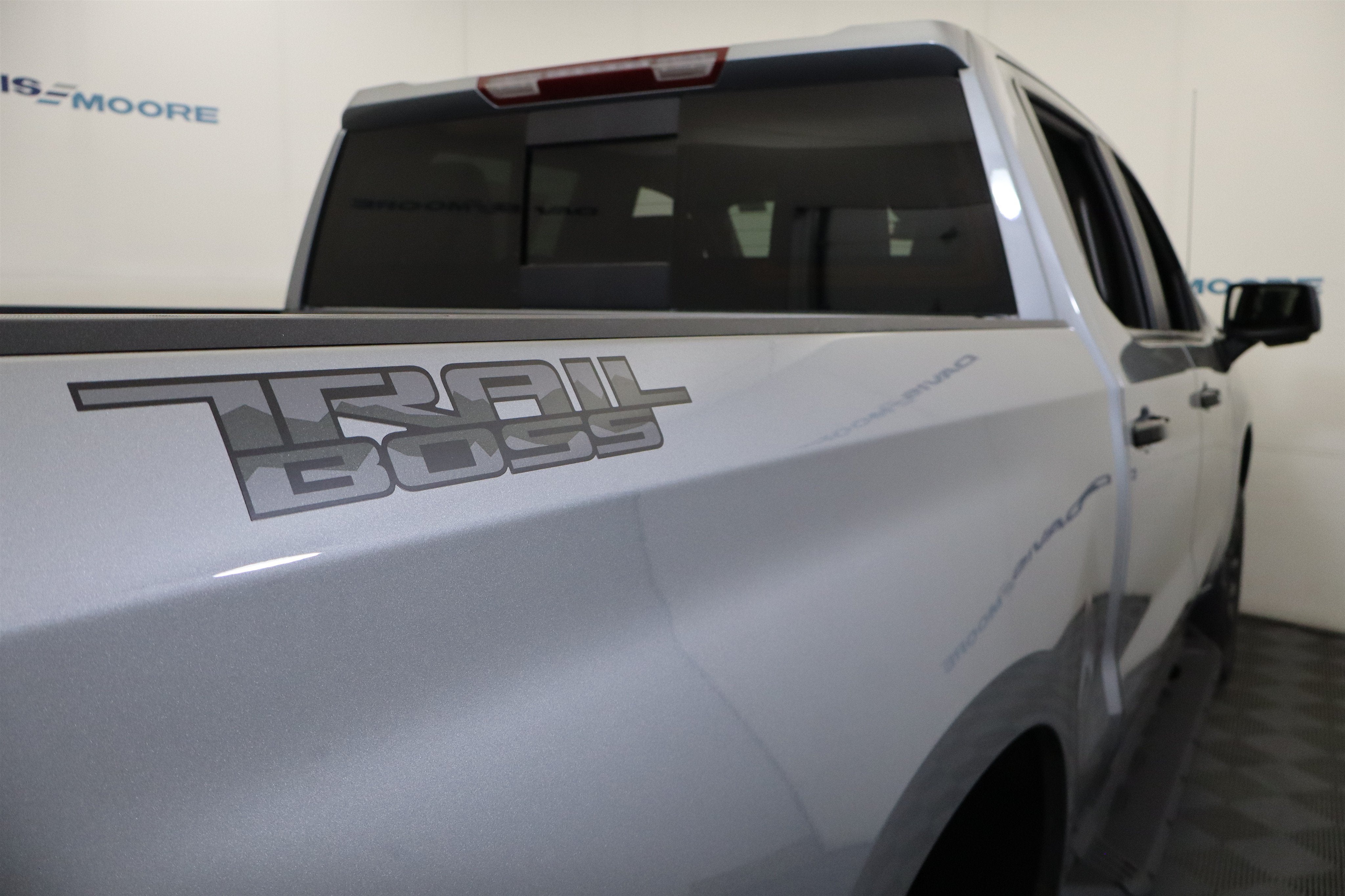 2026 Chevrolet Silverado 1500 LT Trail Boss Crew Cab 4WD