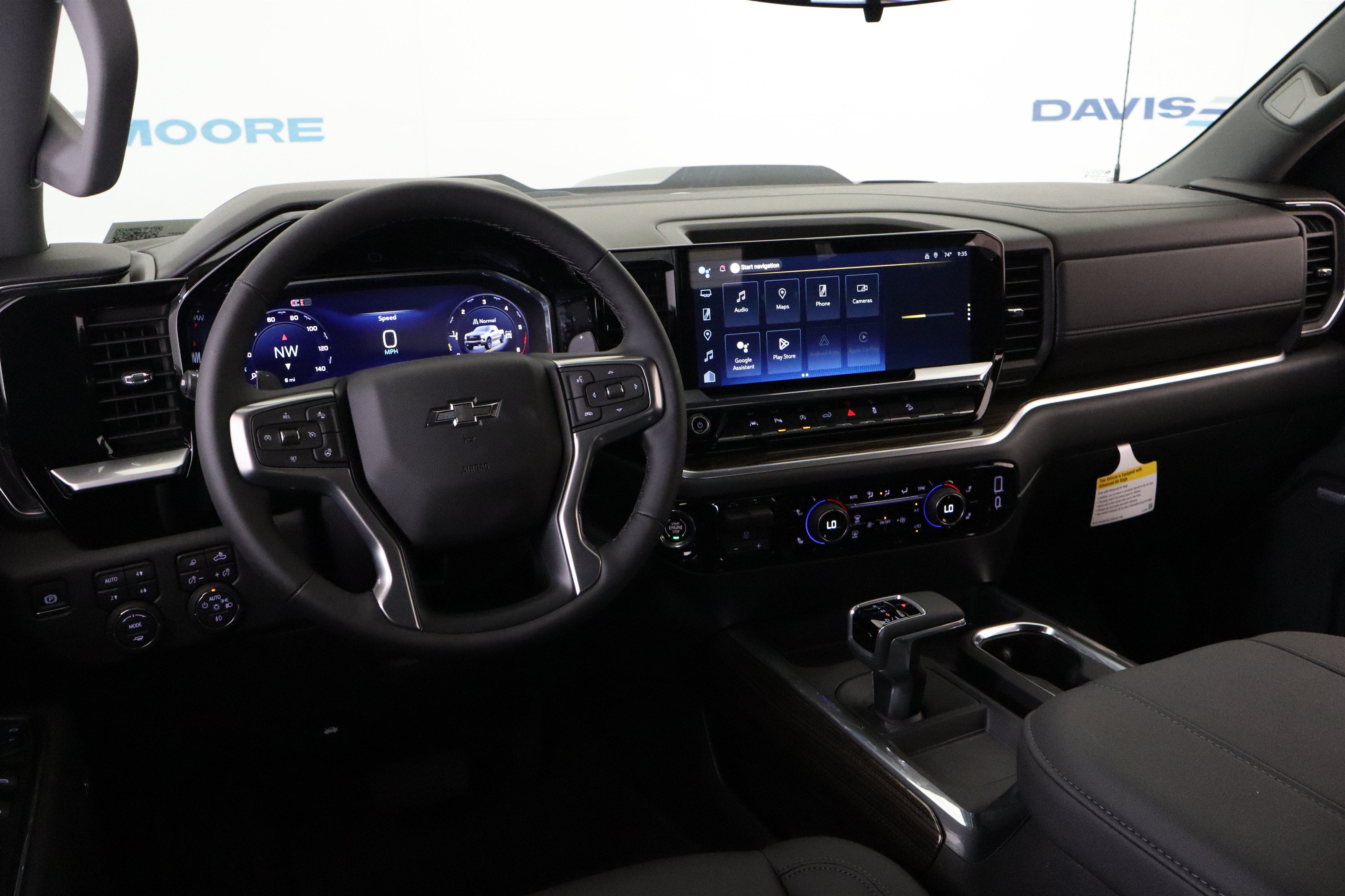 2026 Chevrolet Silverado 1500 LT Trail Boss Crew Cab 4WD