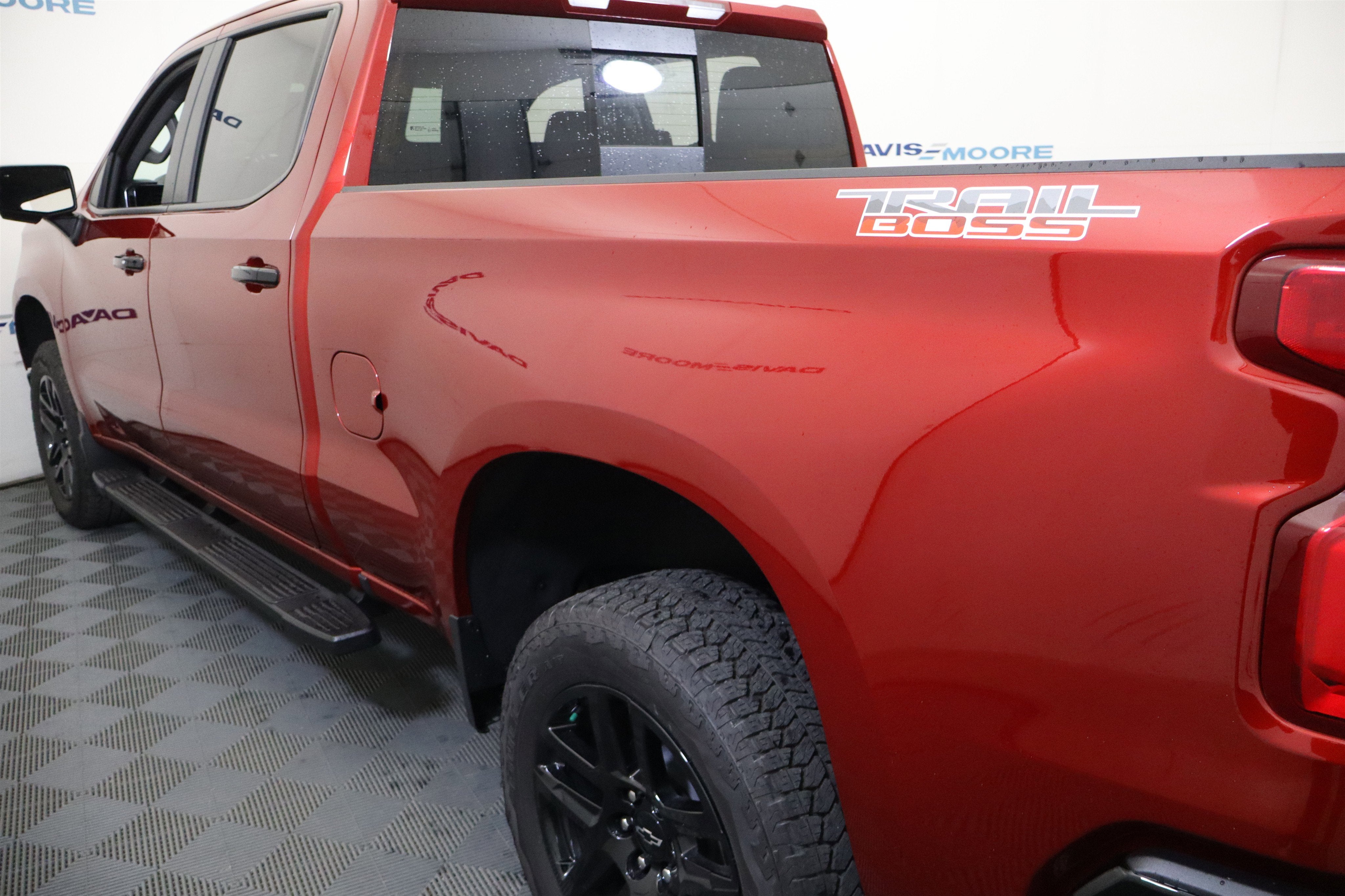 2026 Chevrolet Silverado 1500 LT Trail Boss Crew Cab 4WD