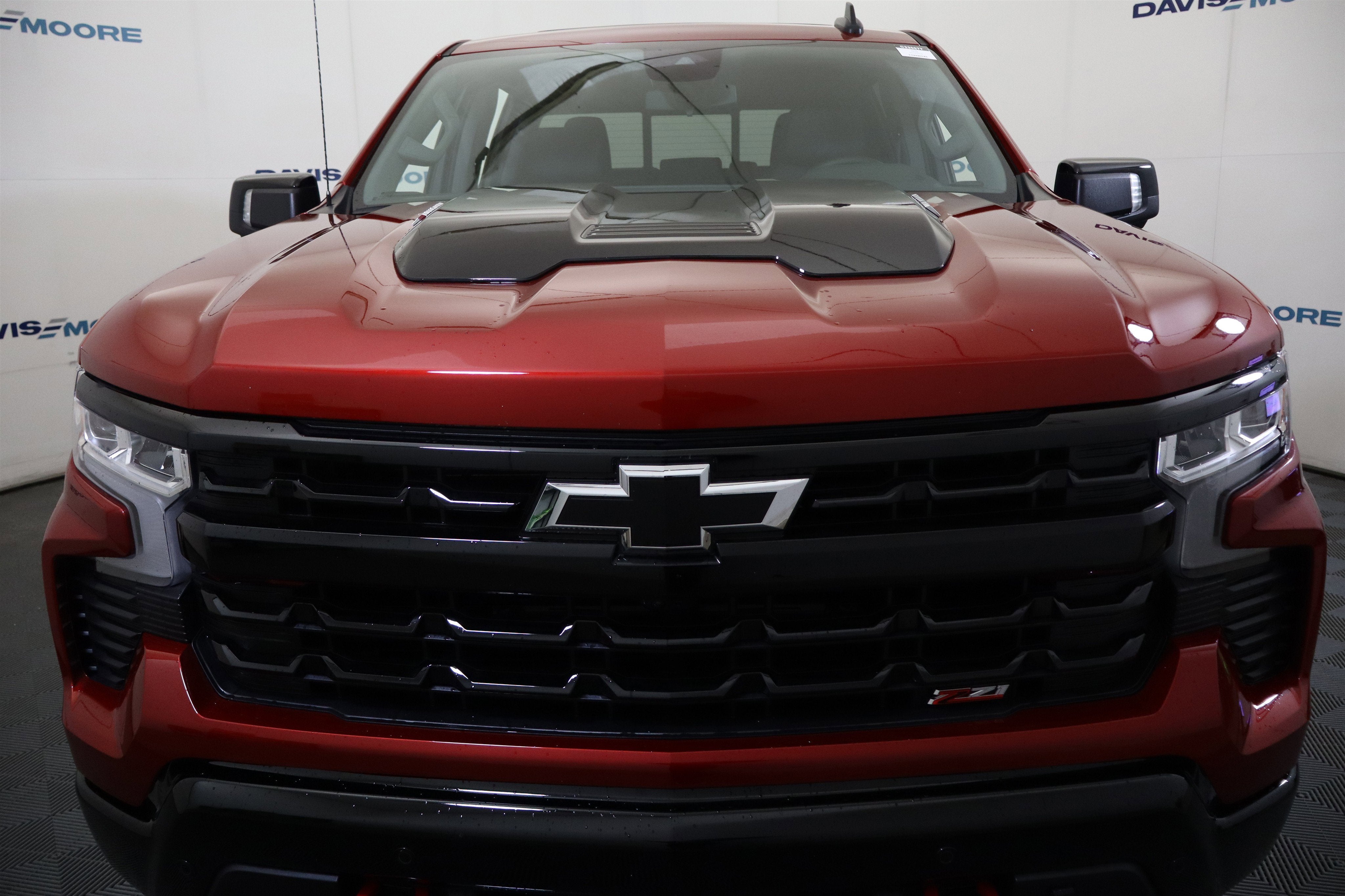 2026 Chevrolet Silverado 1500 LT Trail Boss Crew Cab 4WD