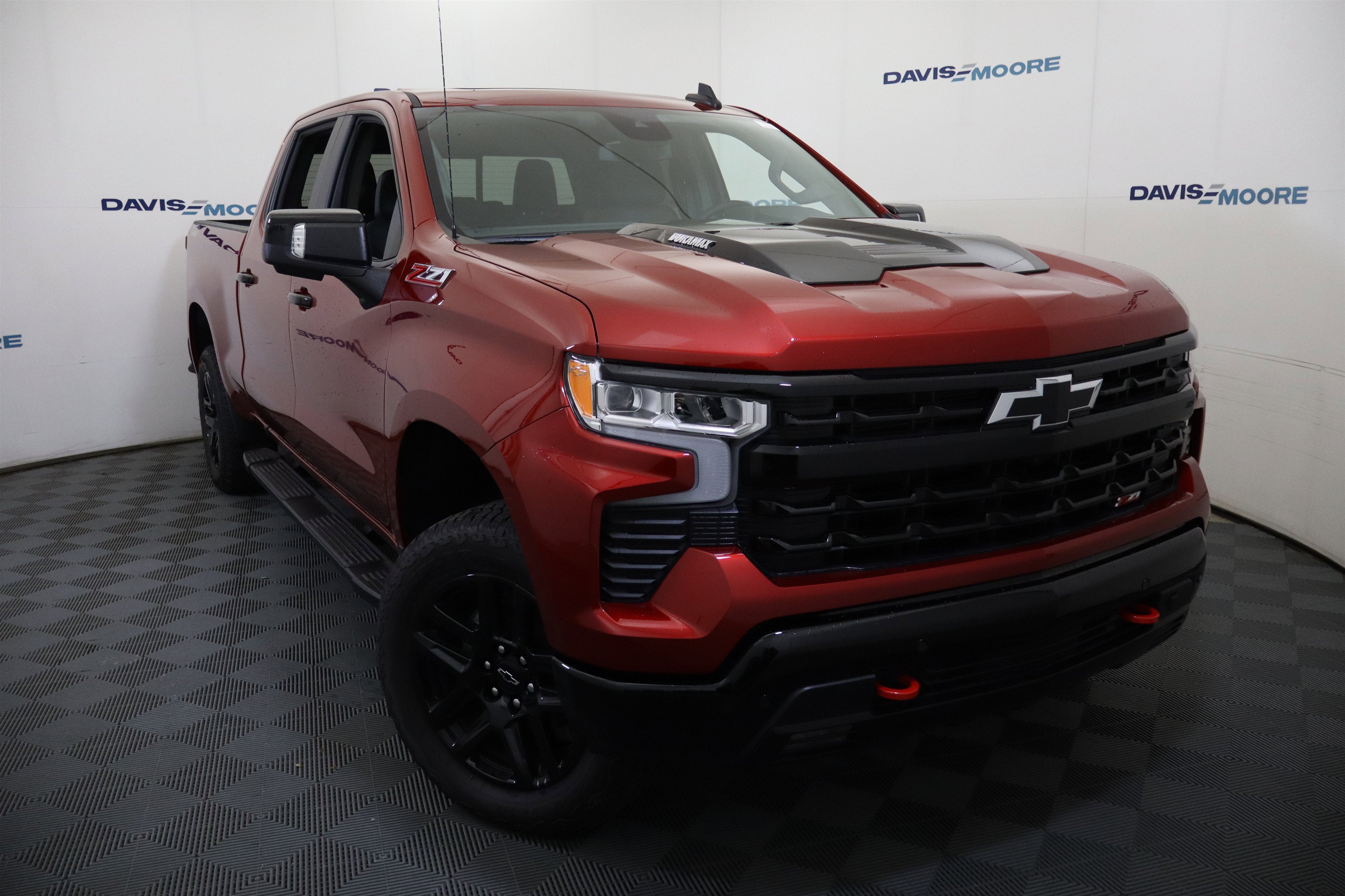 2026 Chevrolet Silverado 1500 LT Trail Boss Crew Cab 4WD