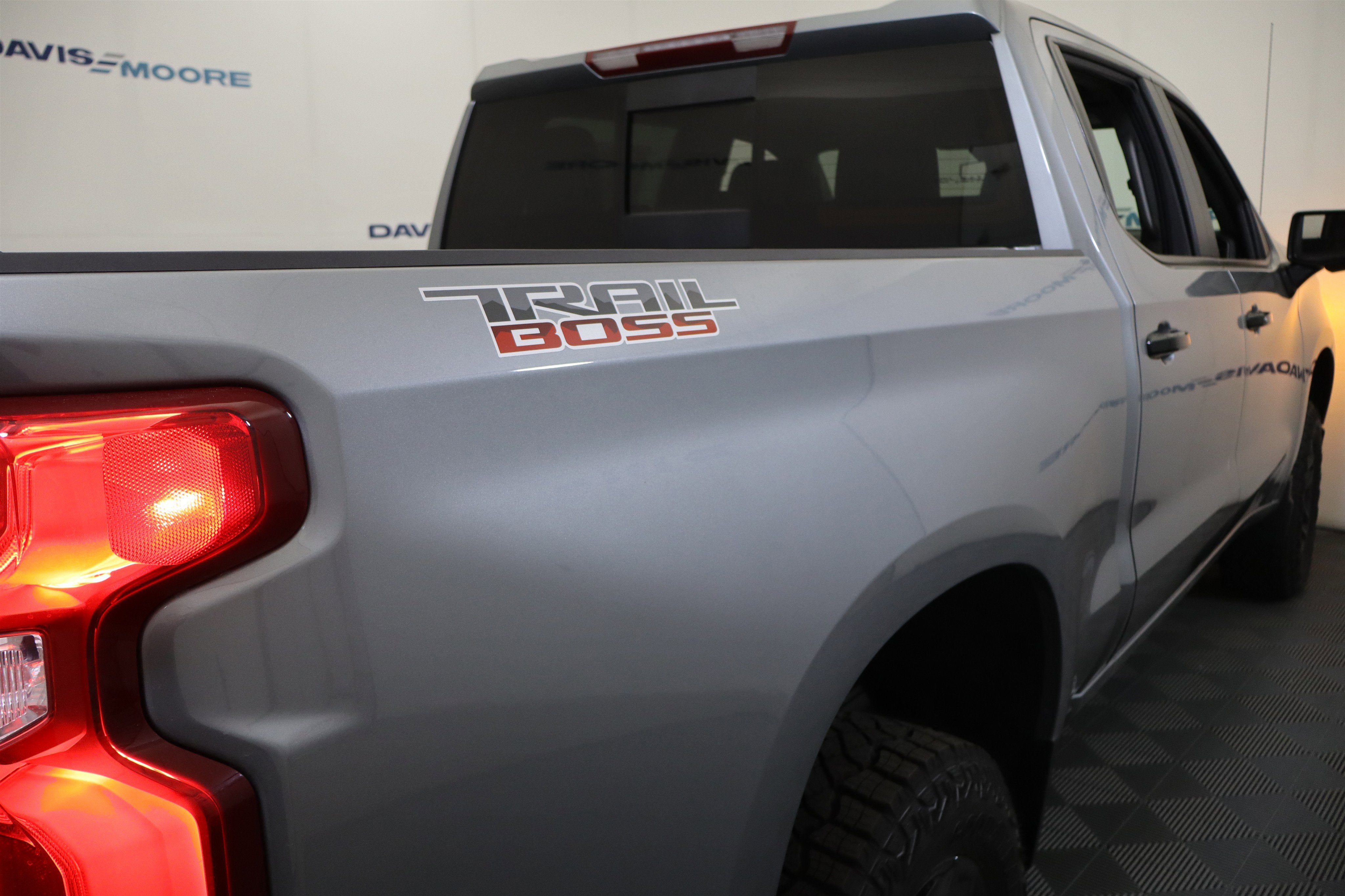 2026 Chevrolet Silverado 1500 LT Trail Boss Crew Cab 4WD