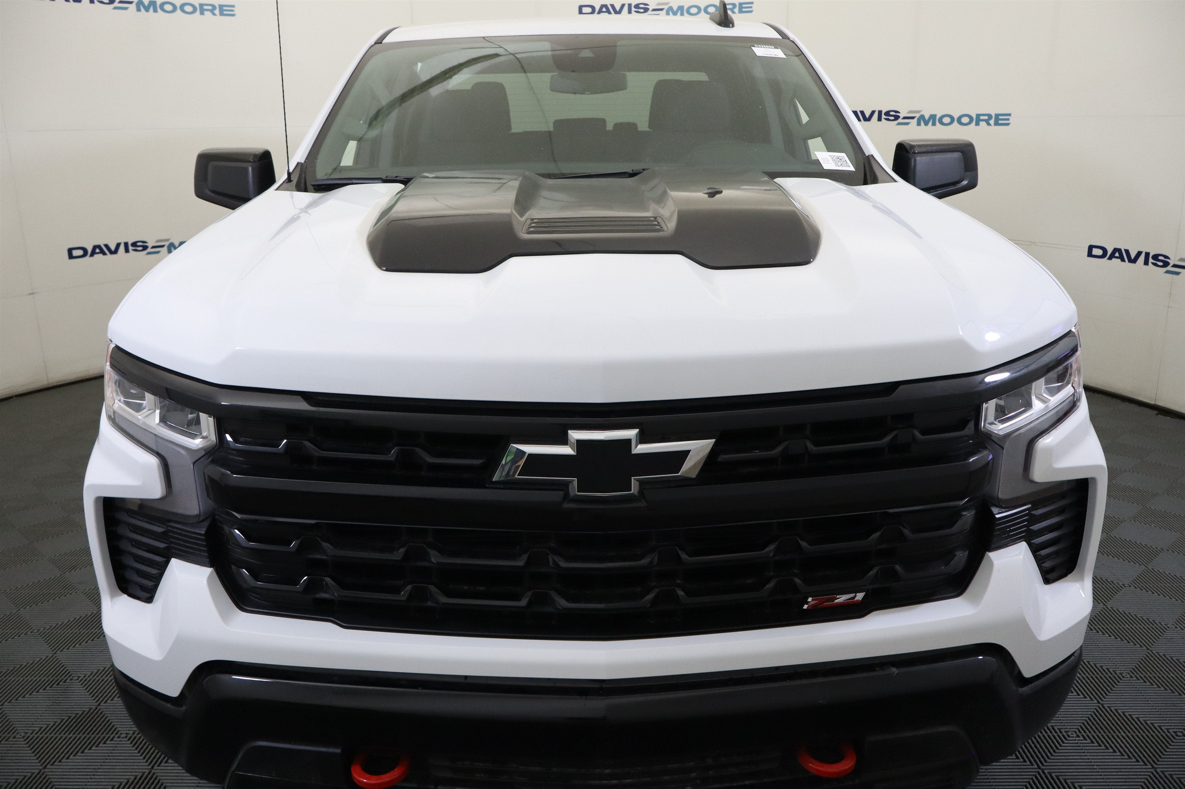 2026 Chevrolet Silverado 1500 LT Trail Boss Crew Cab 4WD