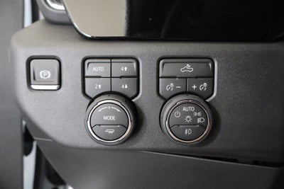 2026 Chevrolet Silverado 1500 LT Trail Boss Crew Cab 4WD
