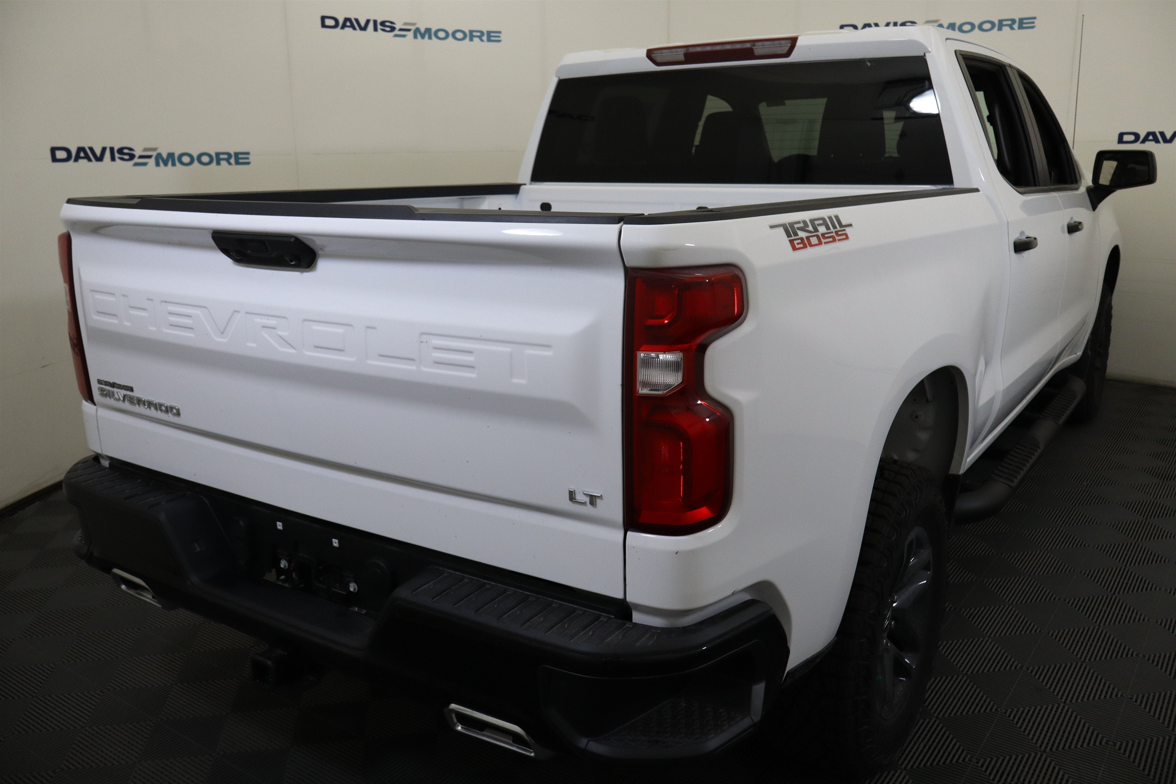 2026 Chevrolet Silverado 1500 LT Trail Boss Crew Cab 4WD