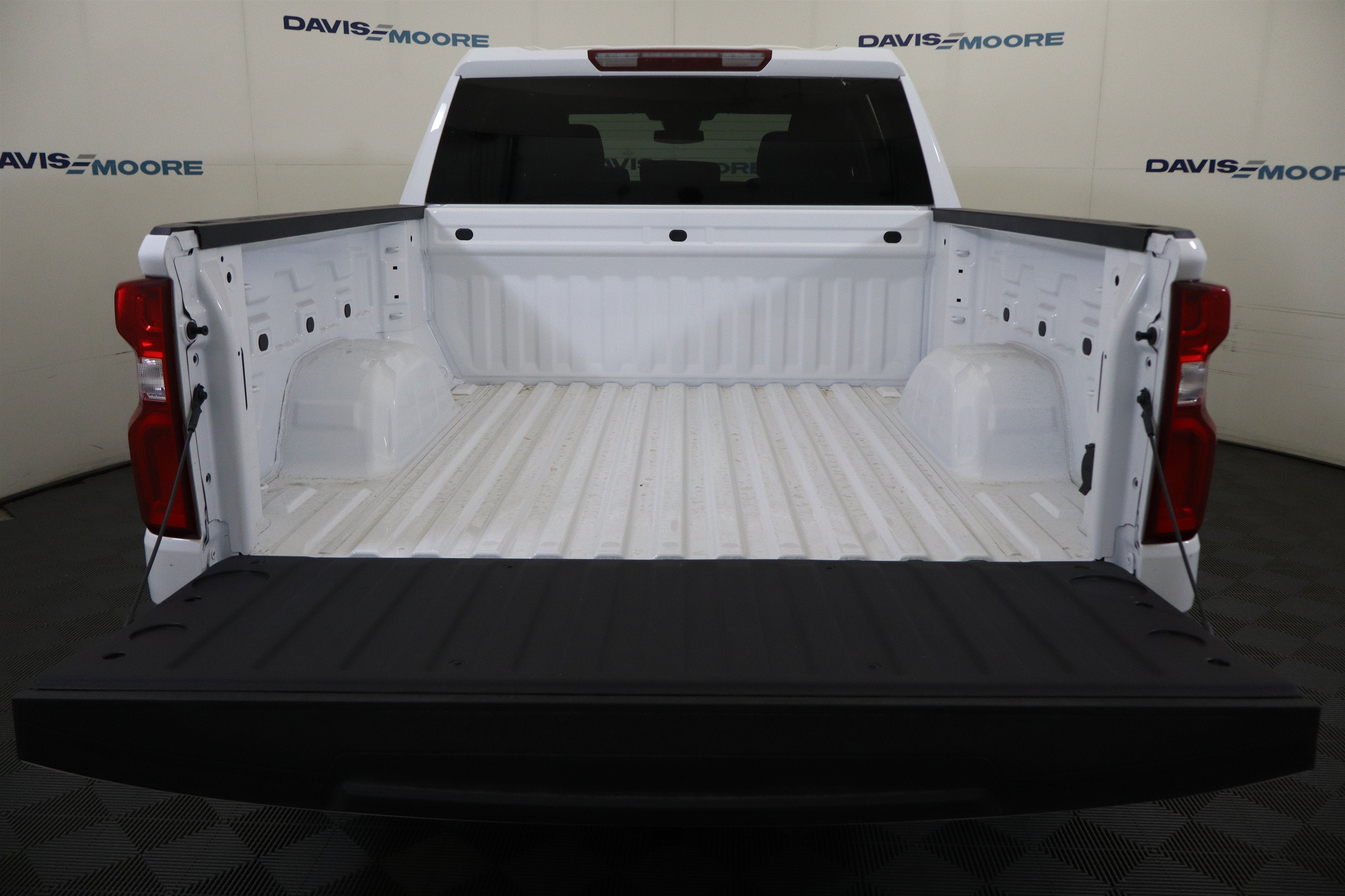 2026 Chevrolet Silverado 1500 LT Trail Boss Crew Cab 4WD
