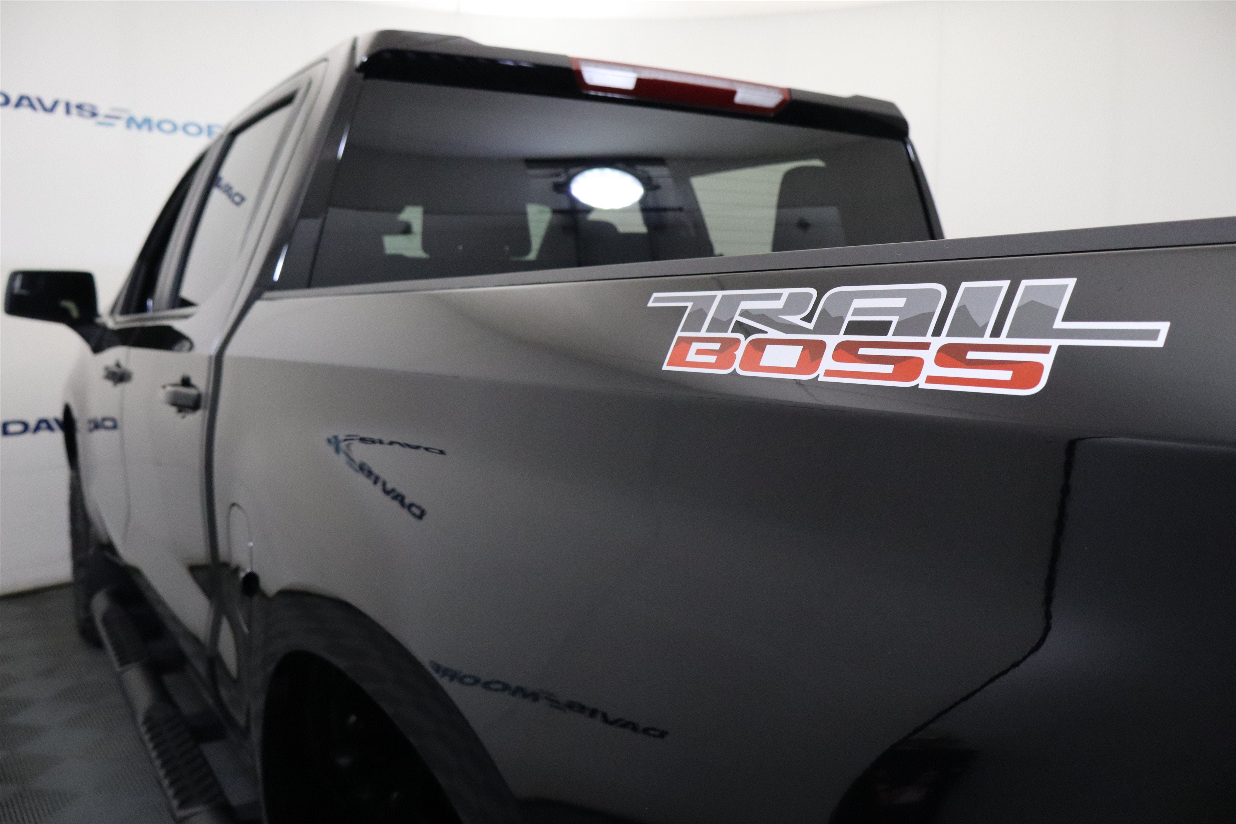 2026 Chevrolet Silverado 1500 LT Trail Boss Crew Cab 4WD