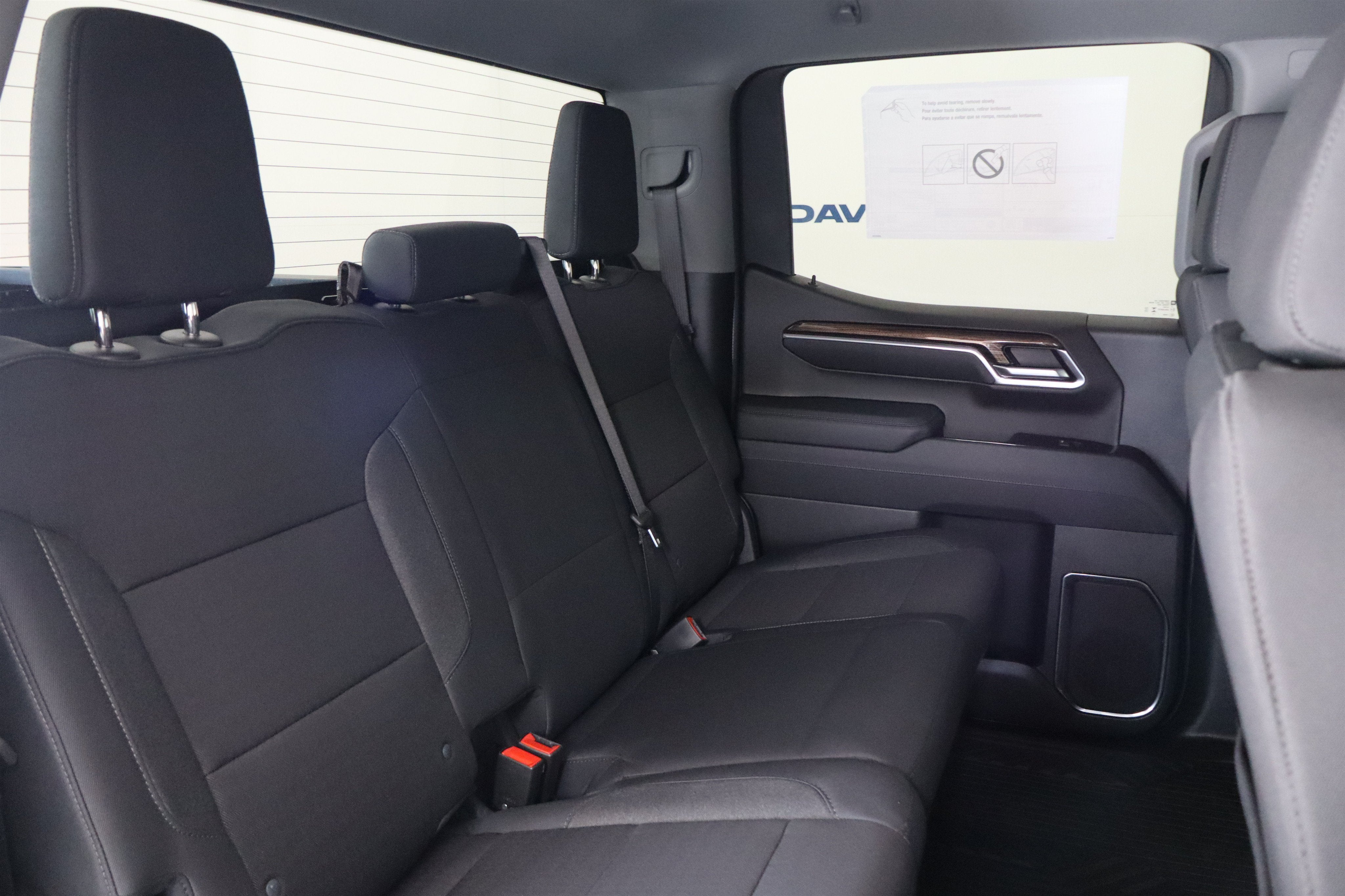 2026 Chevrolet Silverado 1500 LT Trail Boss Crew Cab 4WD