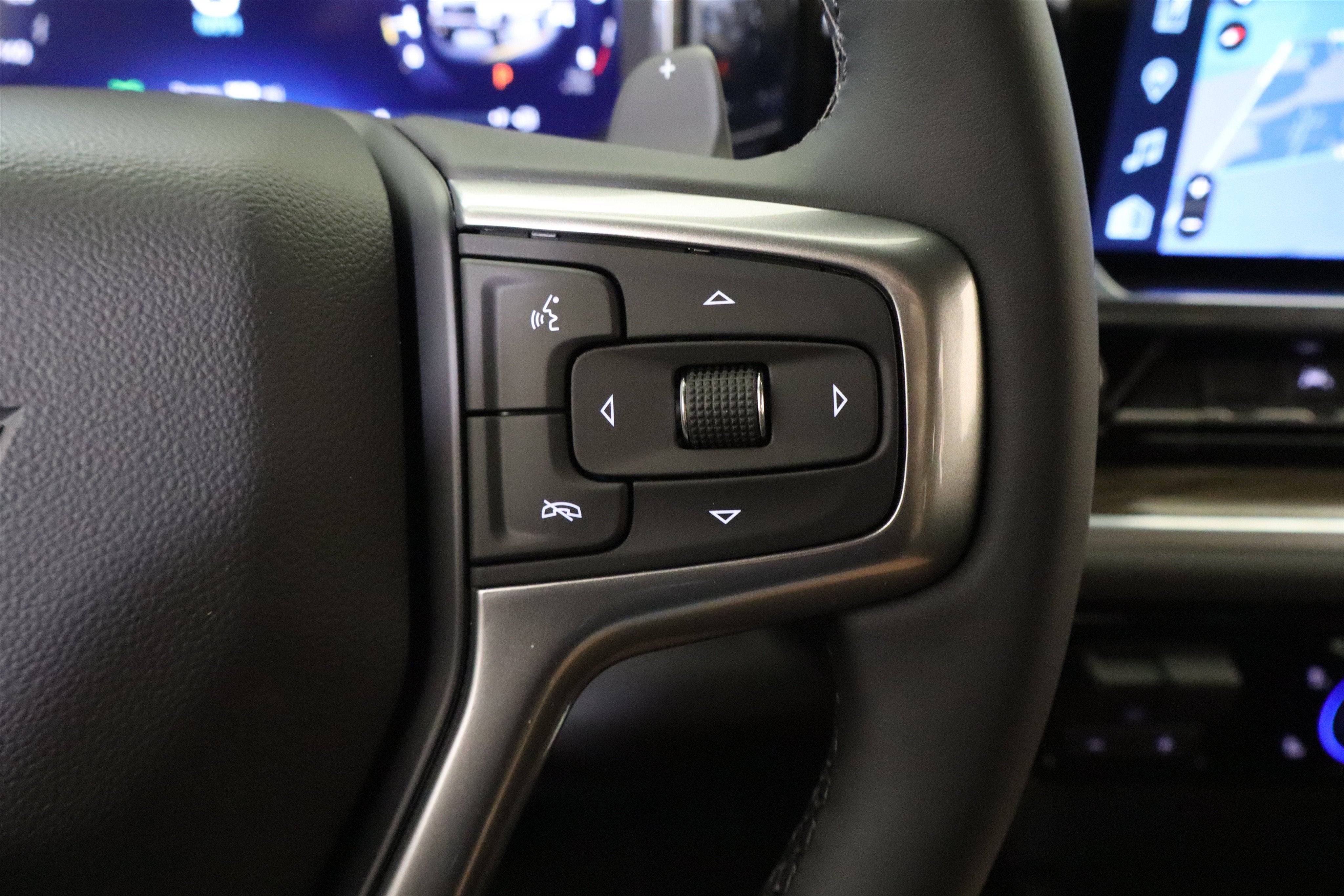 2026 Chevrolet Silverado 1500 LT Trail Boss Crew Cab 4WD