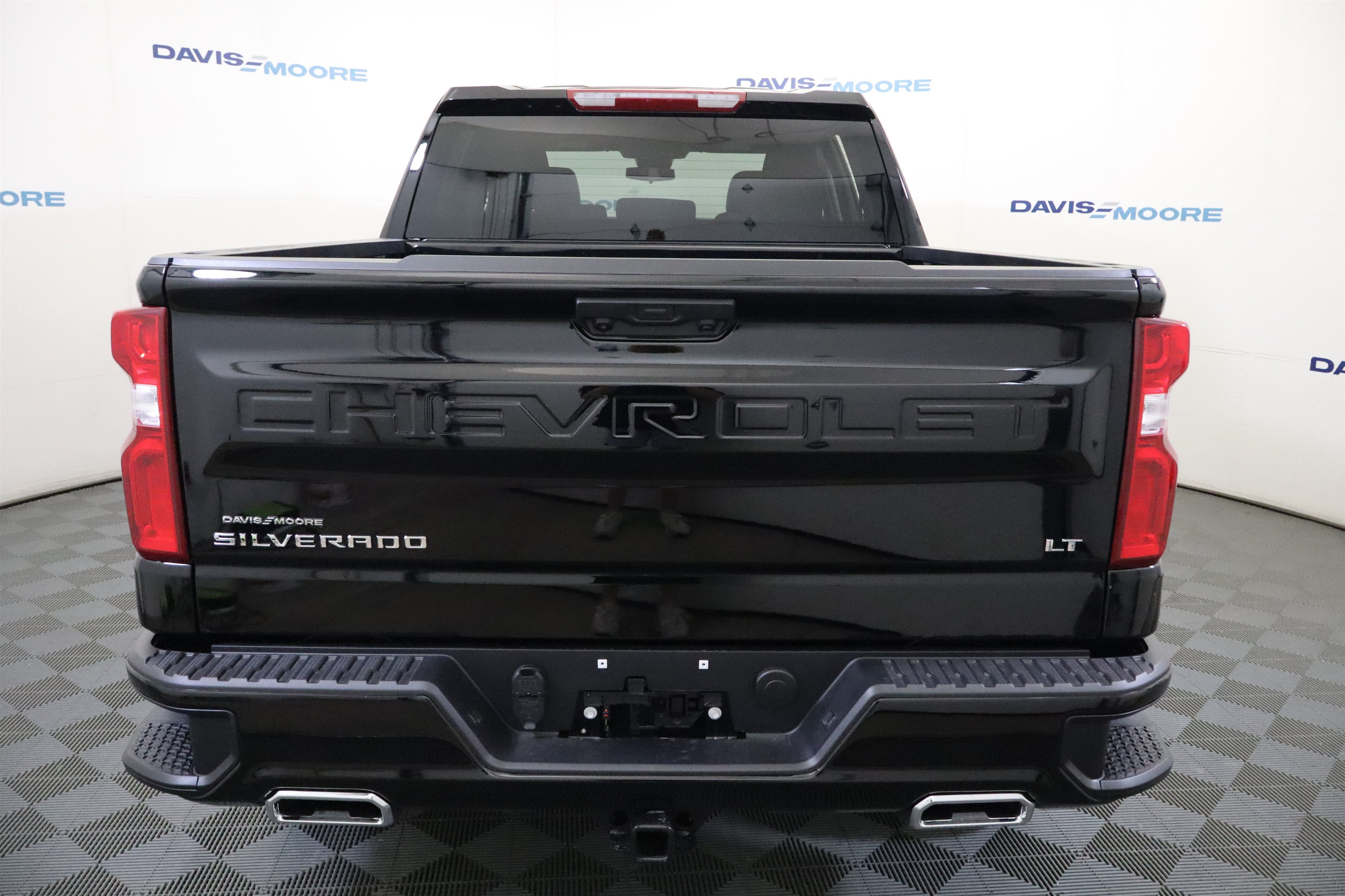 2026 Chevrolet Silverado 1500 LT Trail Boss Crew Cab 4WD