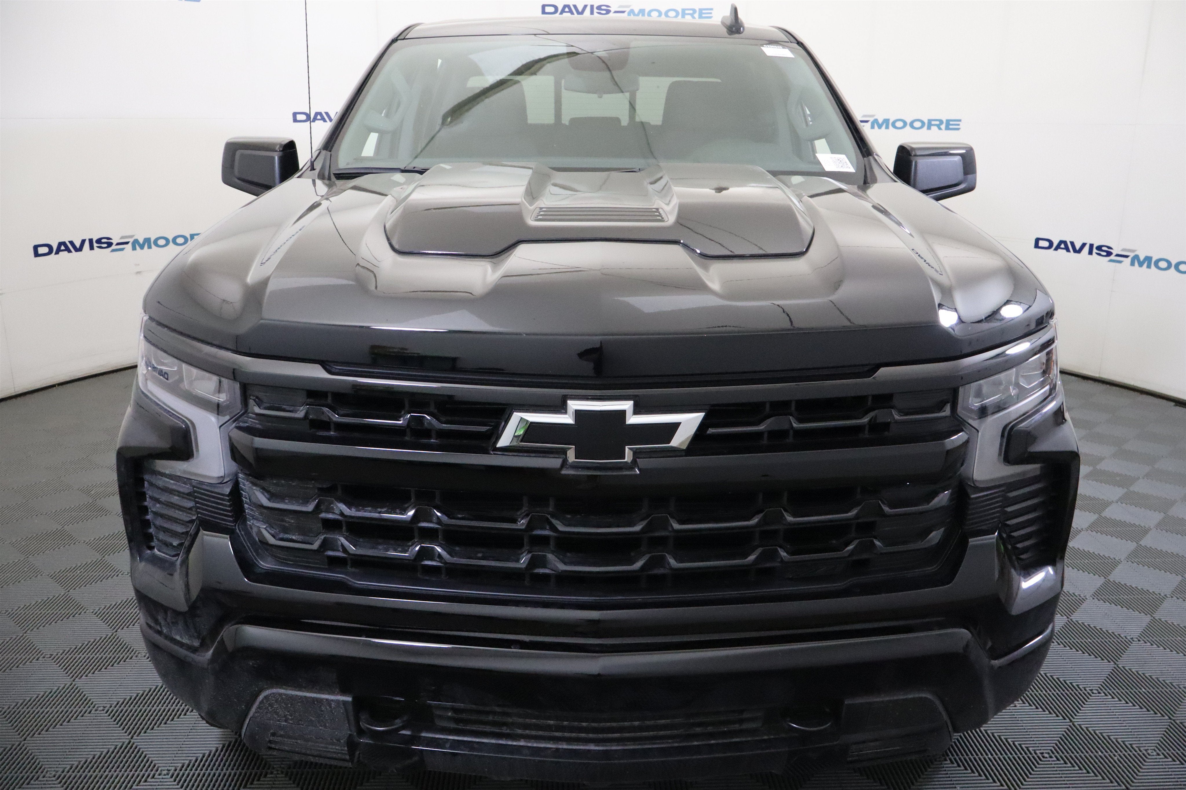 2026 Chevrolet Silverado 1500 LT Trail Boss Crew Cab 4WD