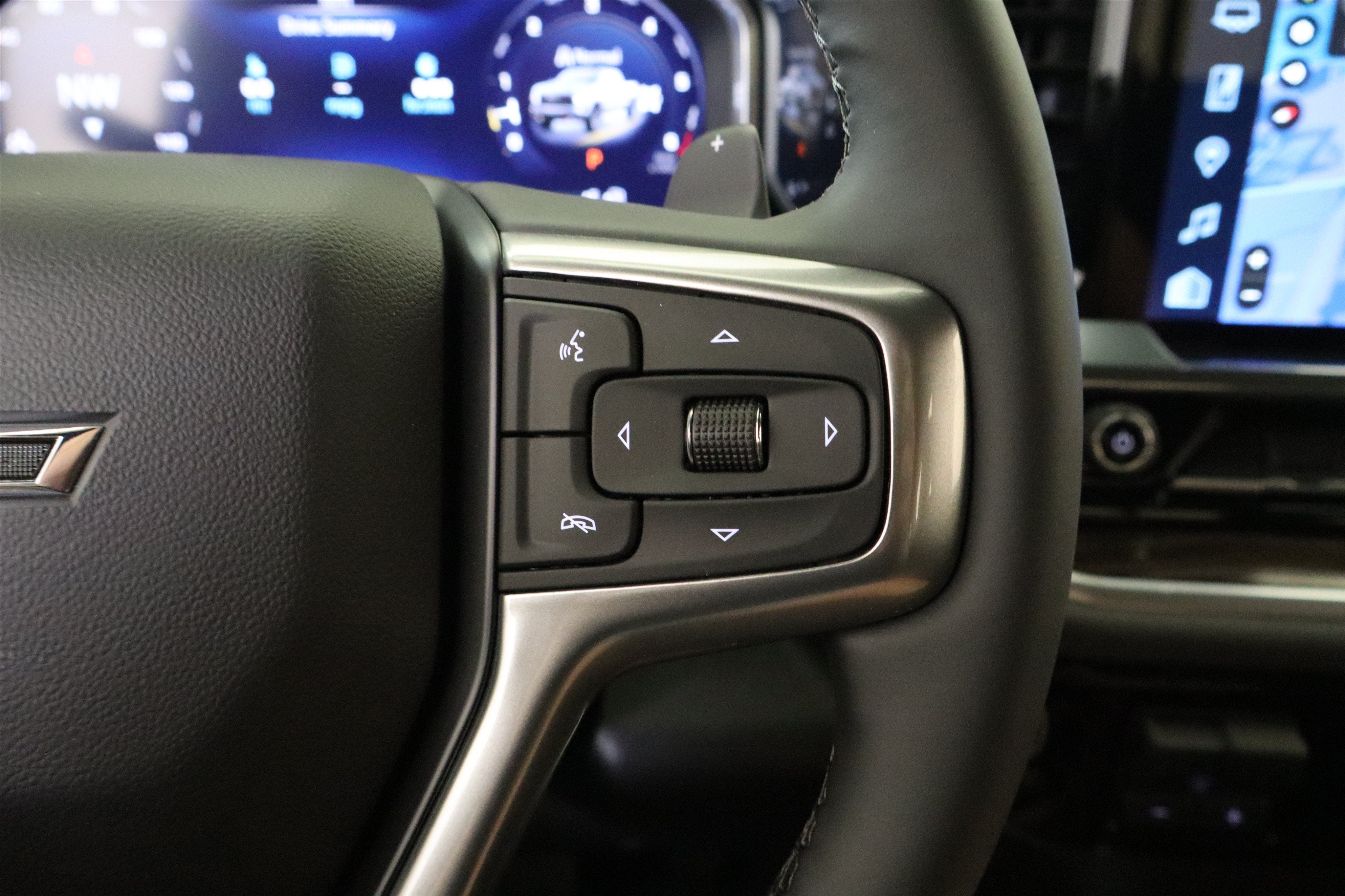 2026 Chevrolet Silverado 1500 LT Trail Boss Crew Cab 4WD