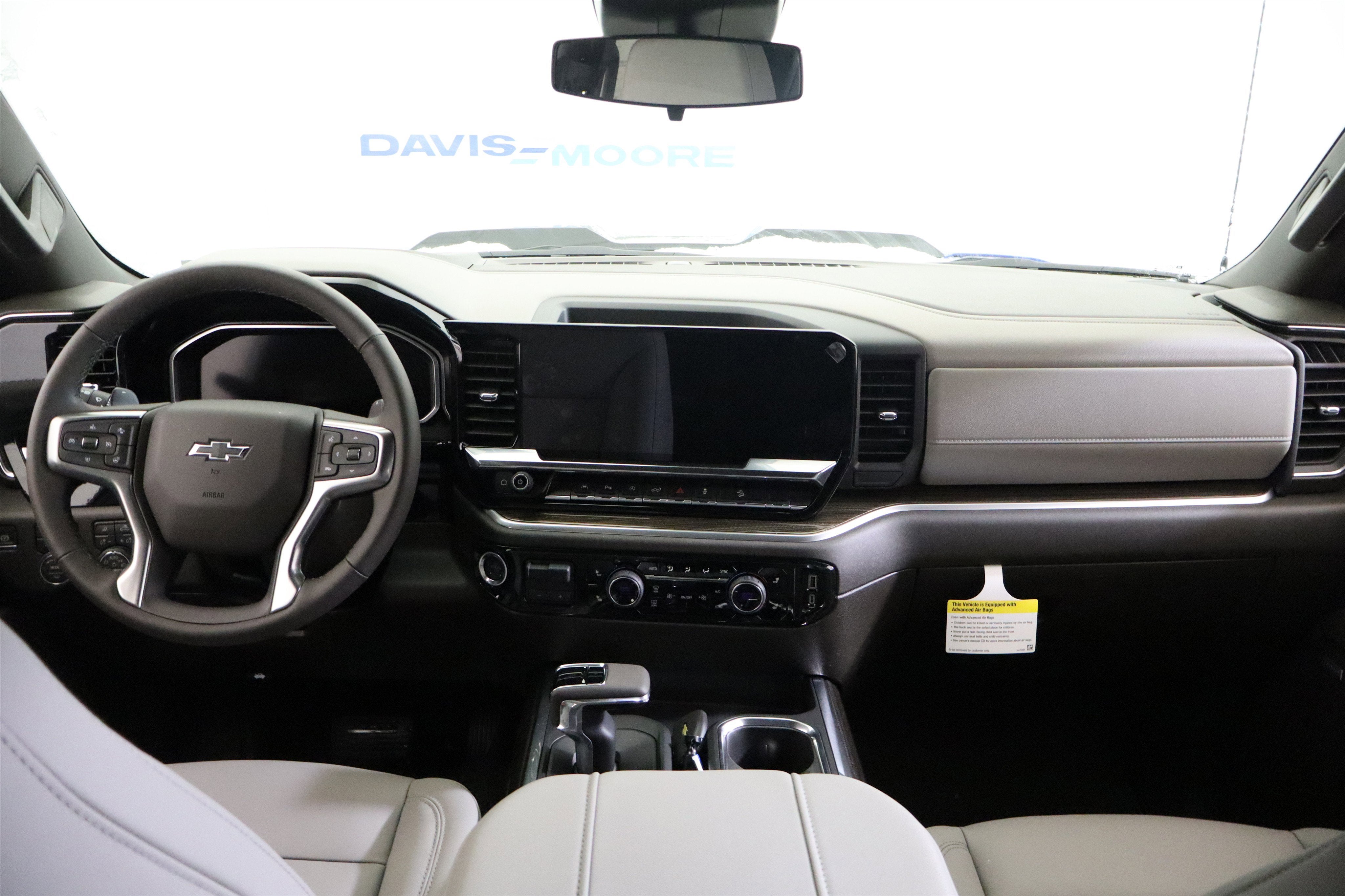 2026 Chevrolet Silverado 1500 LT Trail Boss Crew Cab 4WD