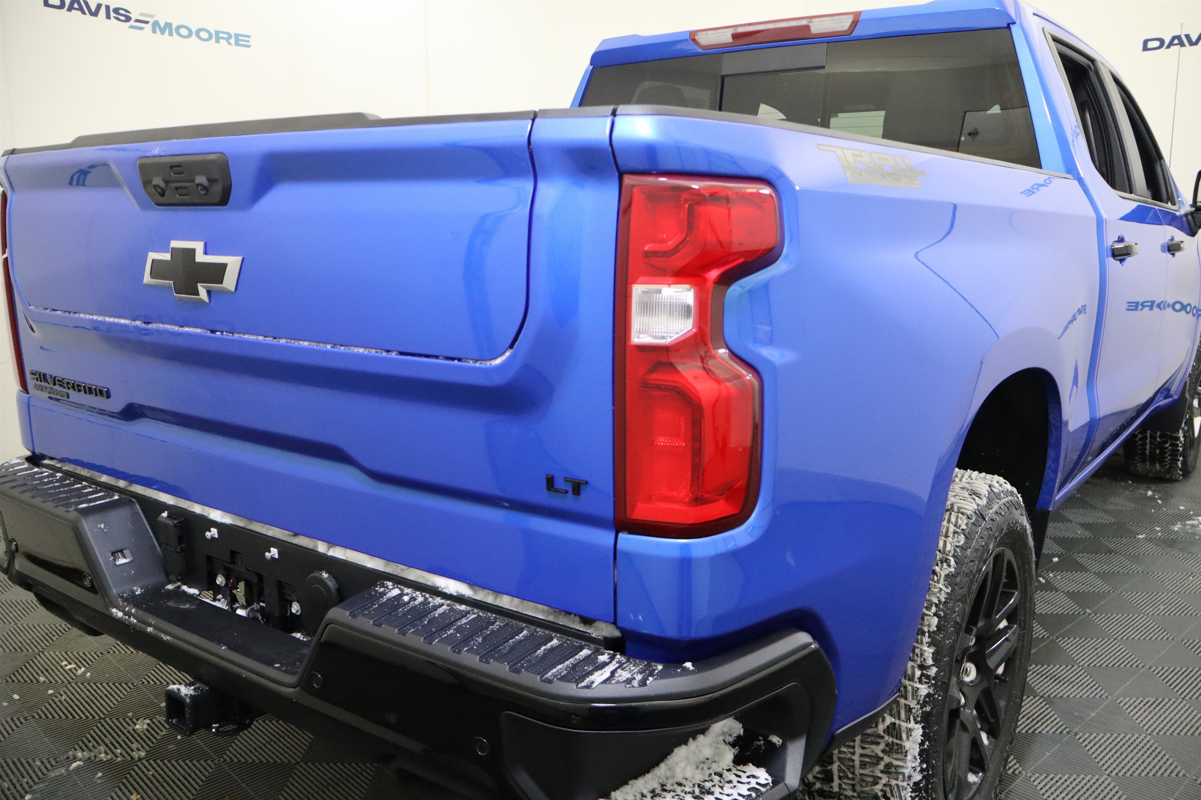 2026 Chevrolet Silverado 1500 LT Trail Boss Crew Cab 4WD