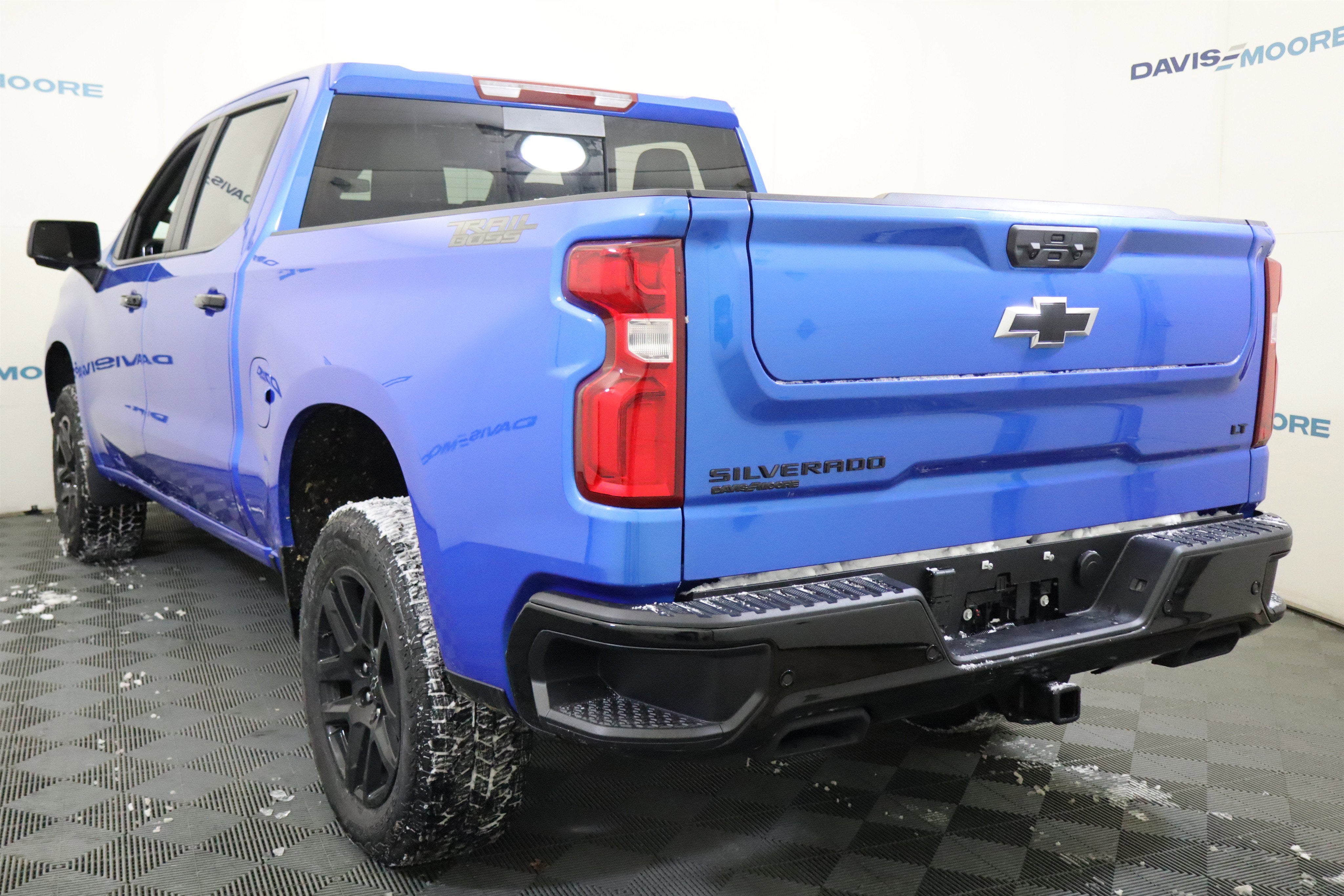 2026 Chevrolet Silverado 1500 LT Trail Boss Crew Cab 4WD