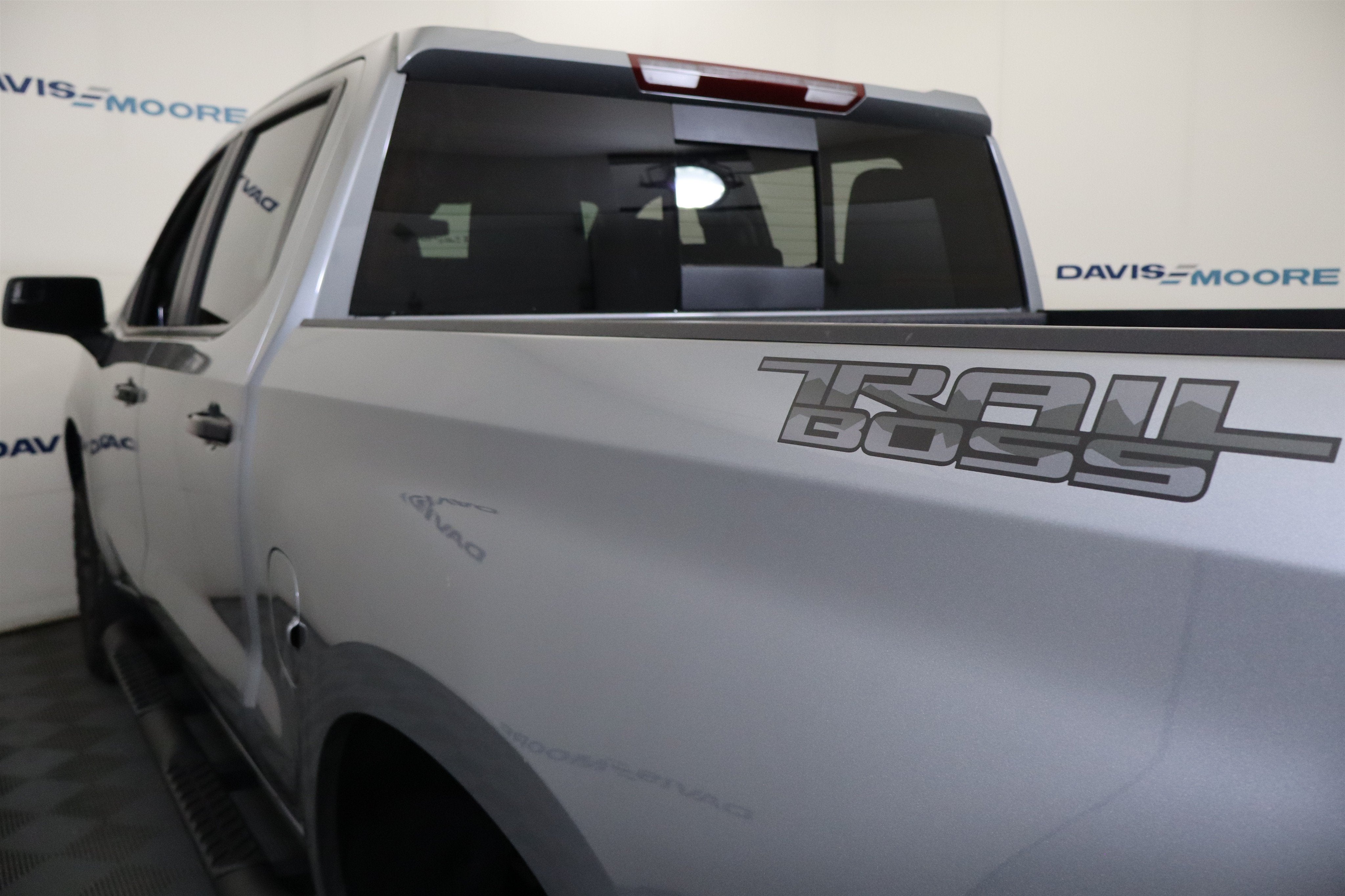 2026 Chevrolet Silverado 1500 LT Trail Boss Crew Cab 4WD