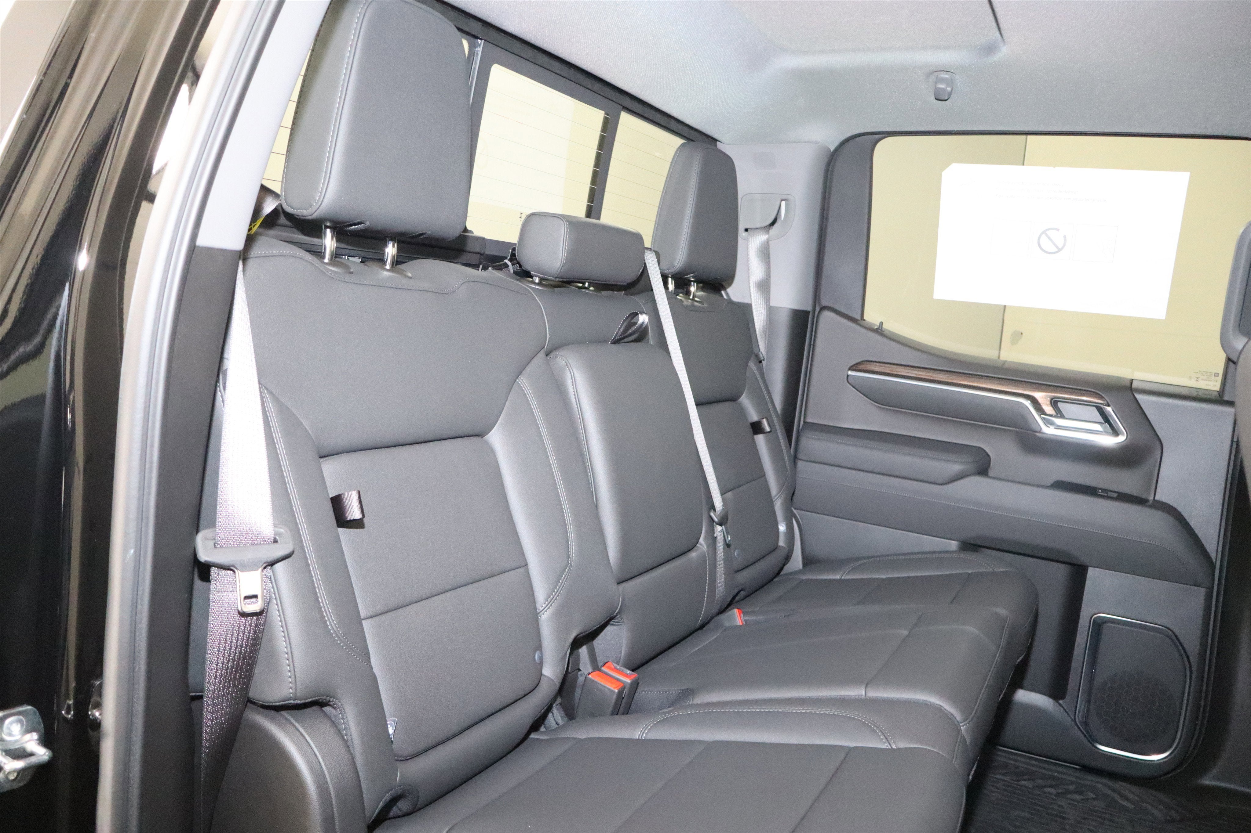 2026 Chevrolet Silverado 1500 LT Trail Boss Crew Cab 4WD