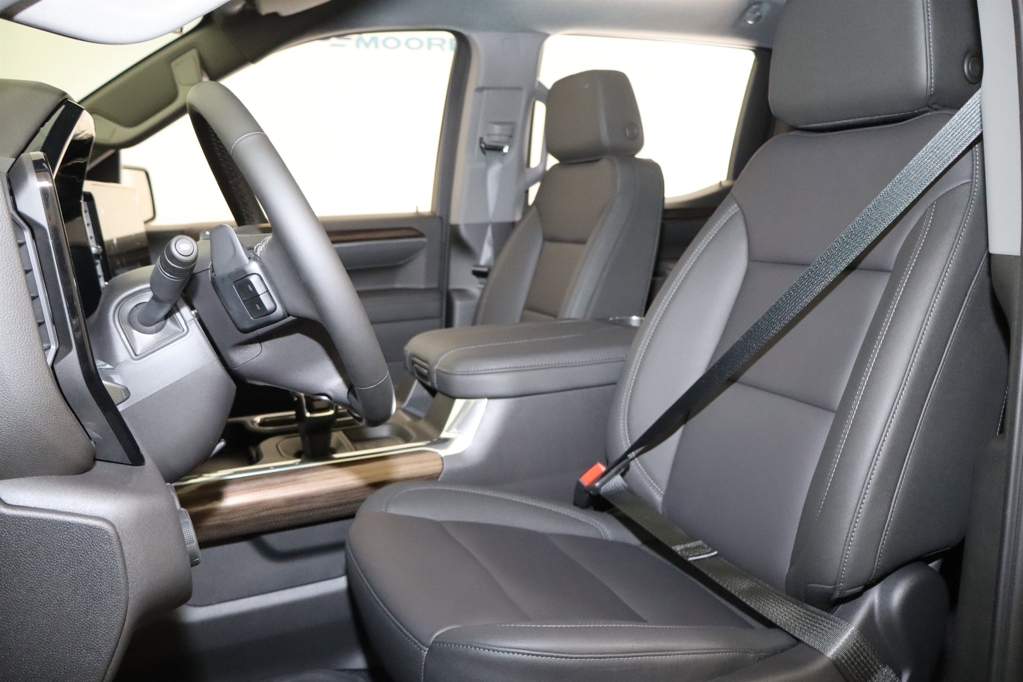 2026 Chevrolet Silverado 1500 LT Trail Boss Crew Cab 4WD