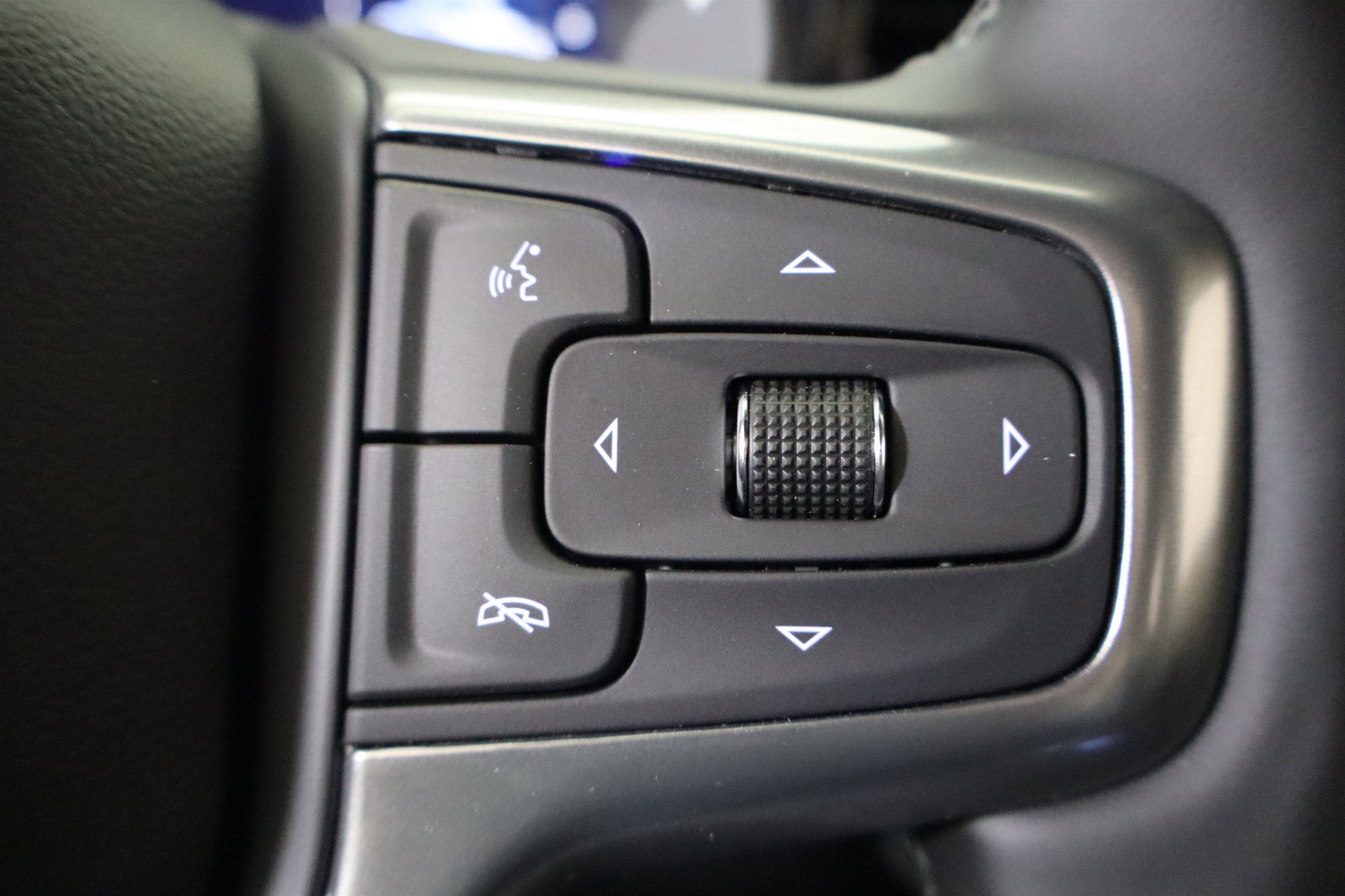 2026 Chevrolet Silverado 1500 LT Trail Boss Crew Cab 4WD