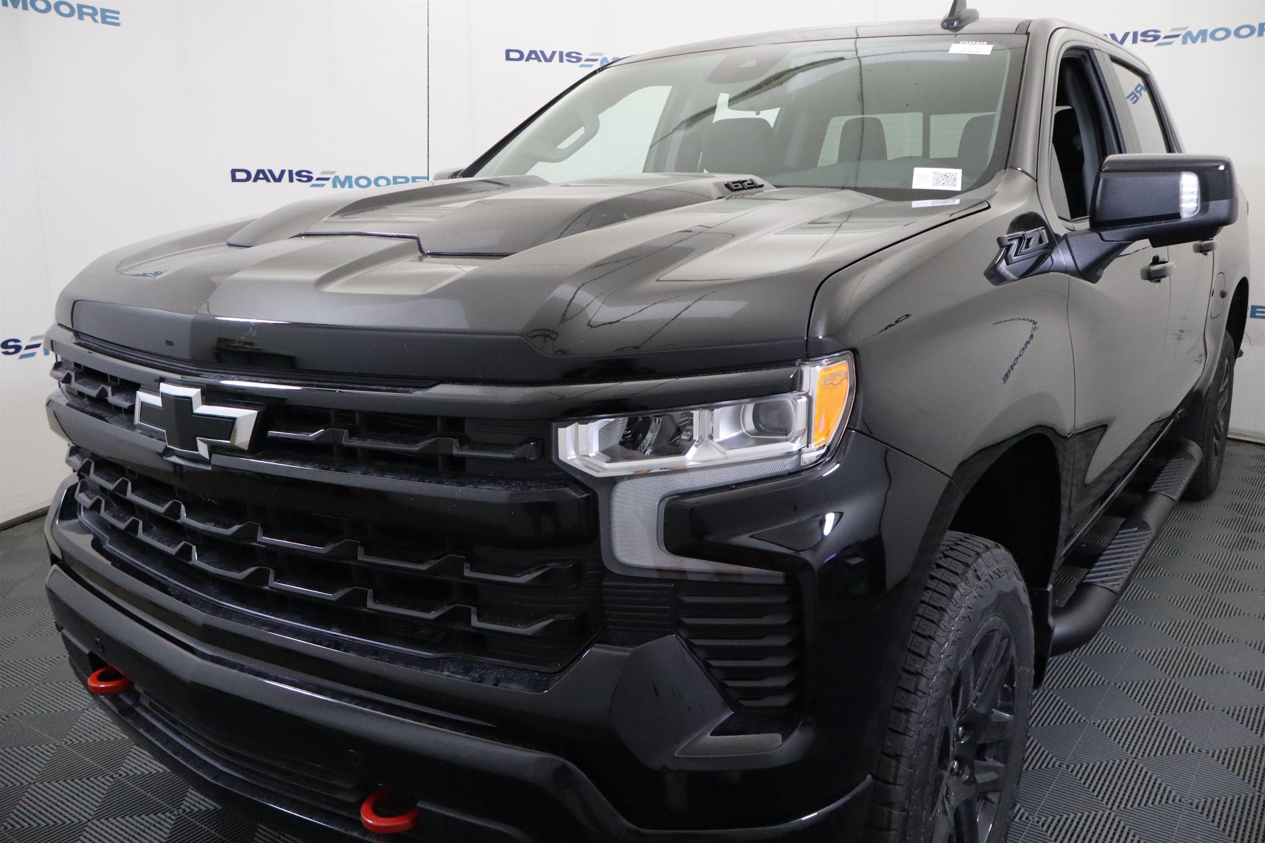 2026 Chevrolet Silverado 1500 LT Trail Boss Crew Cab 4WD