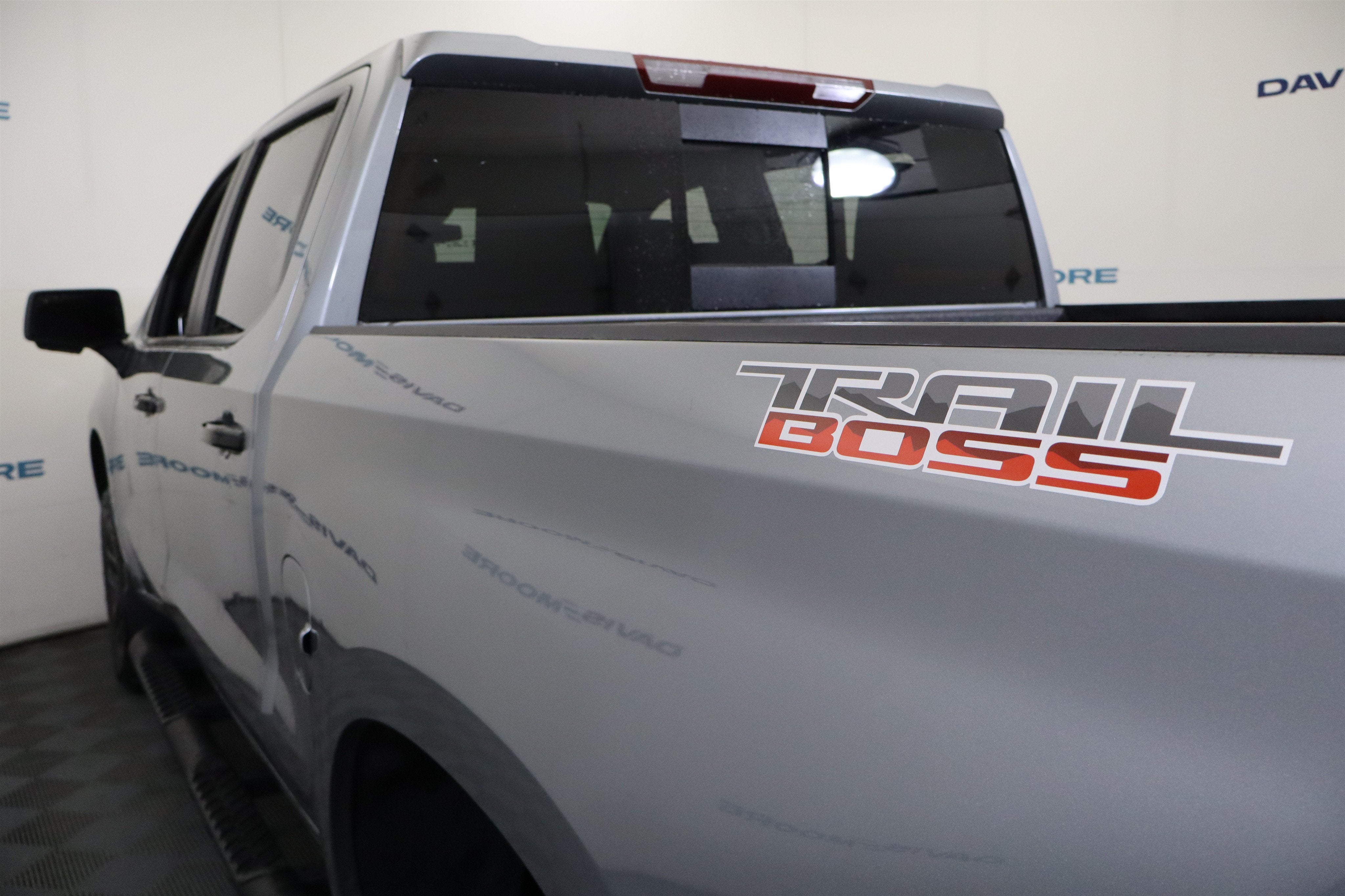 2026 Chevrolet Silverado 1500 LT Trail Boss Crew Cab 4WD