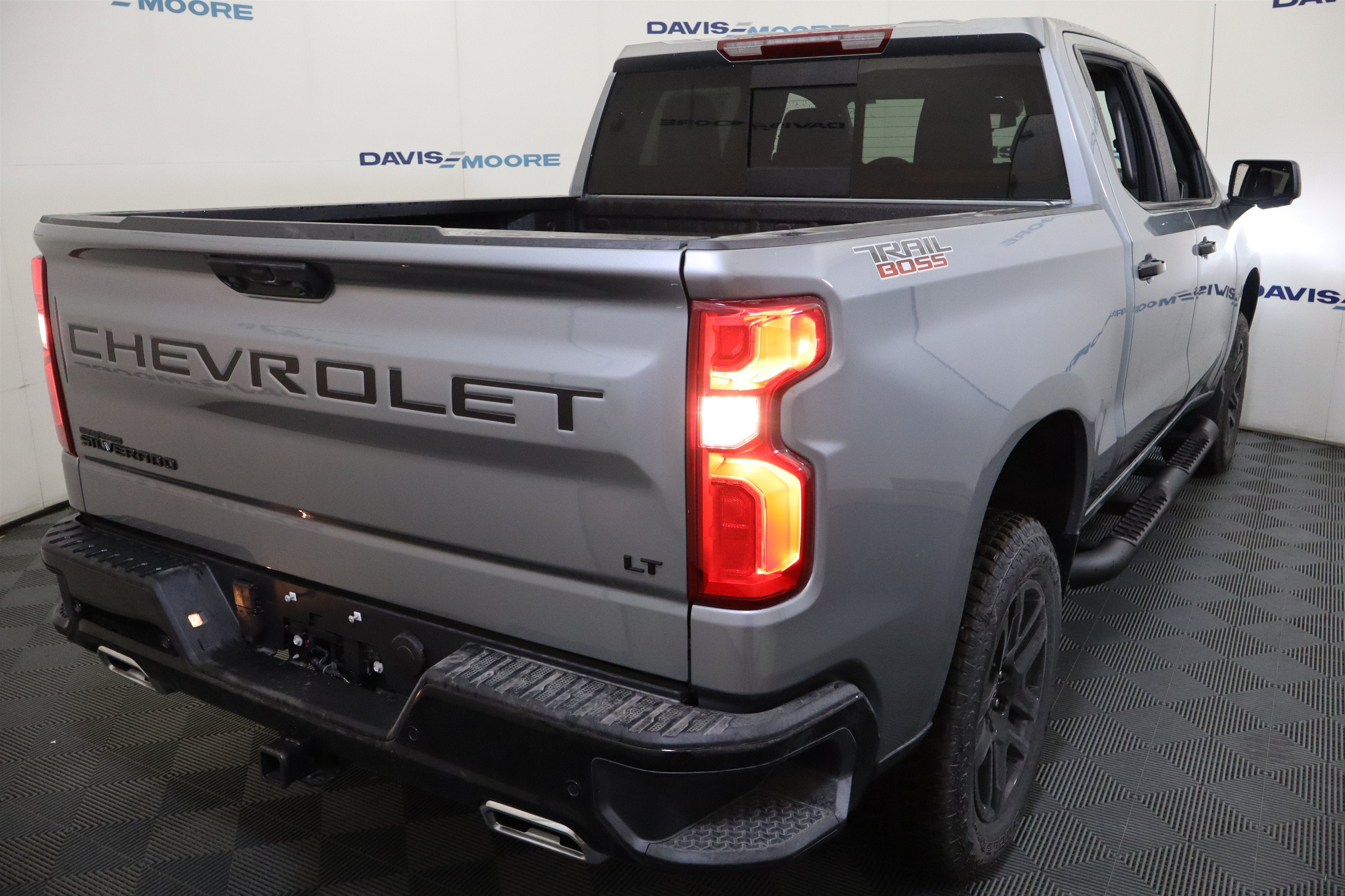 2026 Chevrolet Silverado 1500 LT Trail Boss Crew Cab 4WD