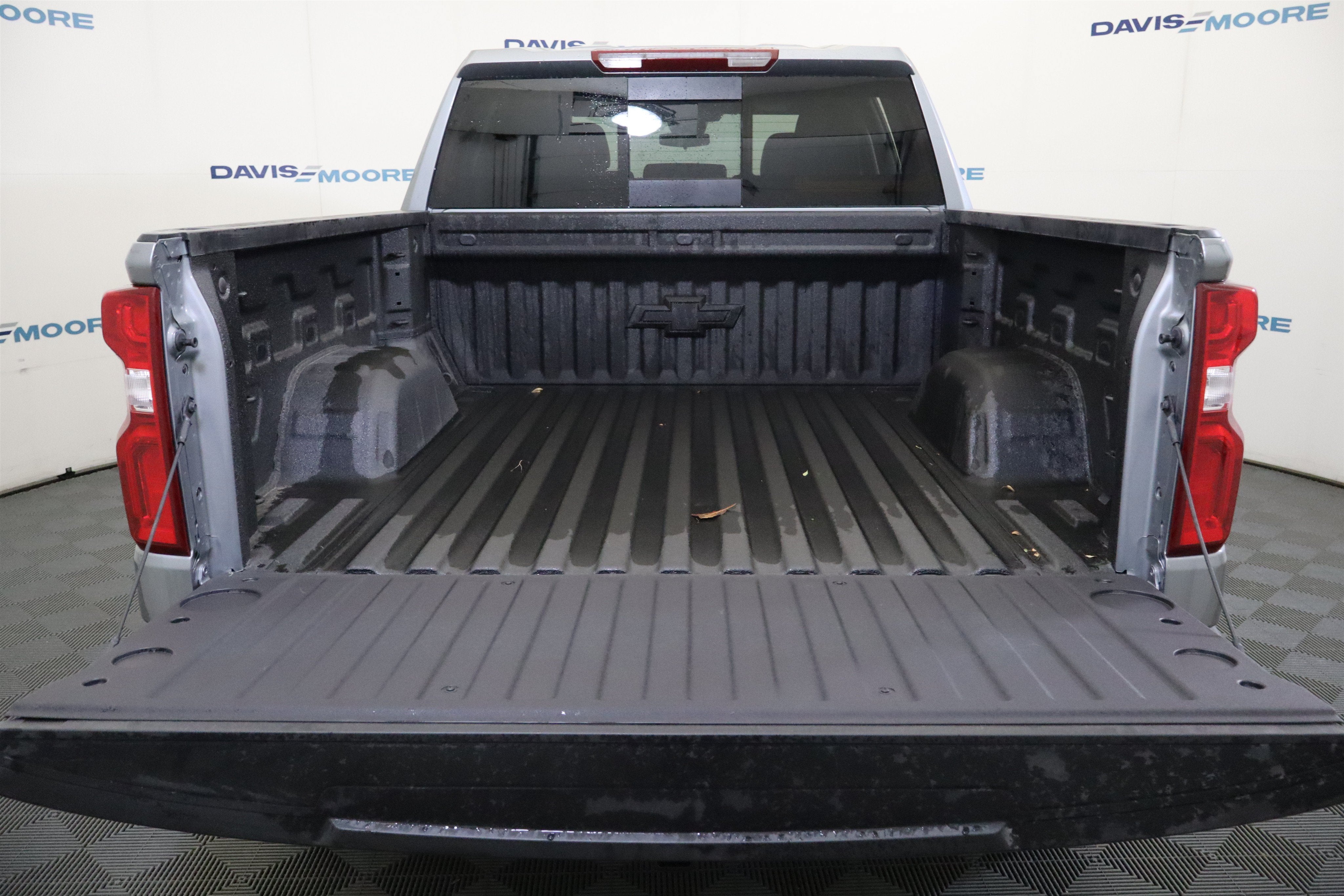 2026 Chevrolet Silverado 1500 LT Trail Boss Crew Cab 4WD
