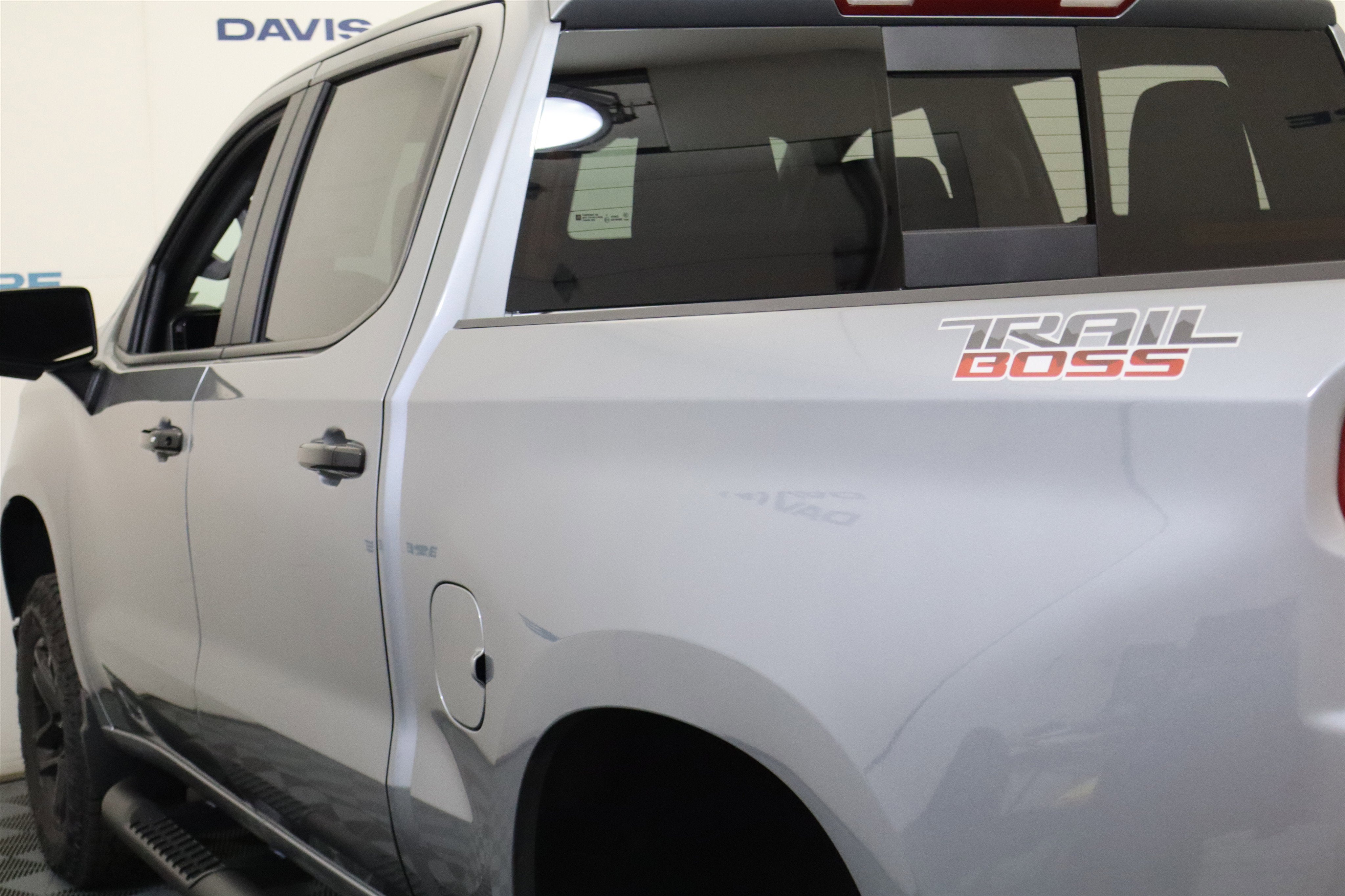 2026 Chevrolet Silverado 1500 LT Trail Boss Crew Cab 4WD