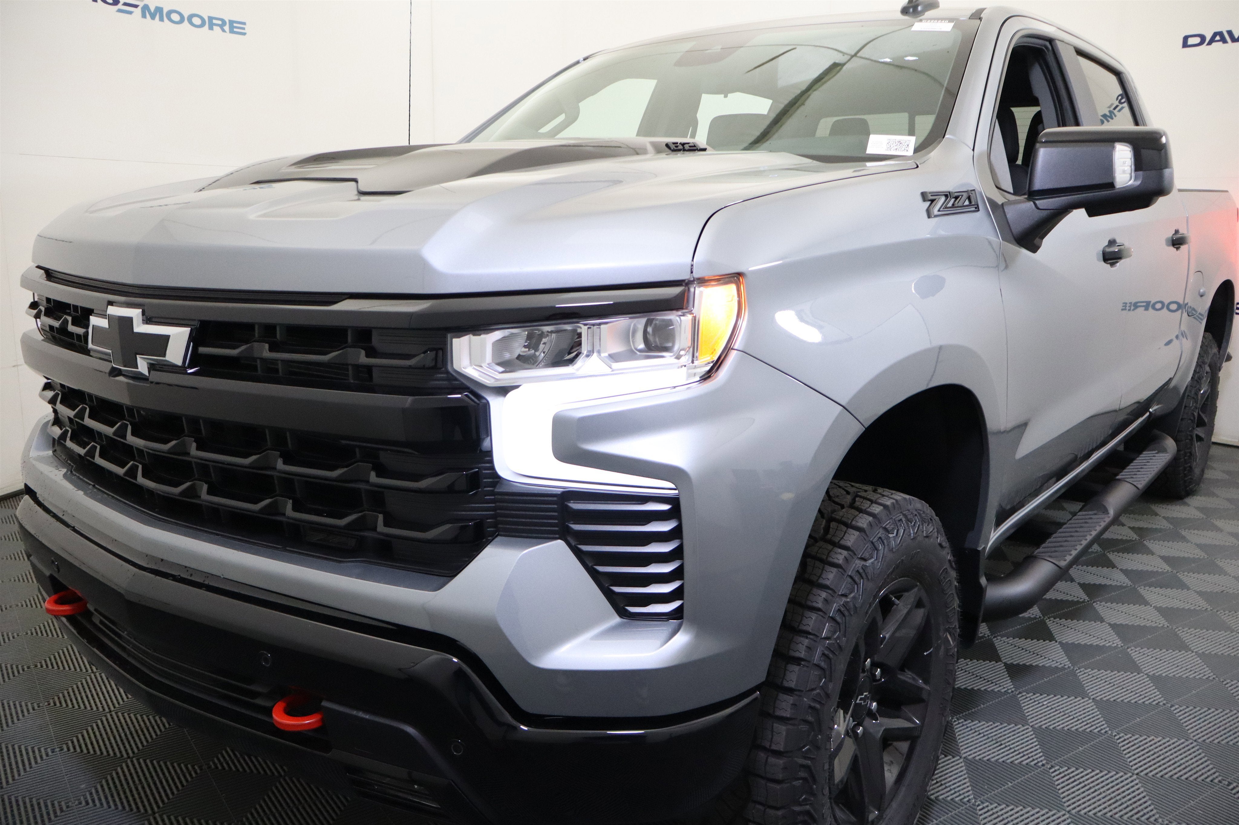 2026 Chevrolet Silverado 1500 LT Trail Boss Crew Cab 4WD