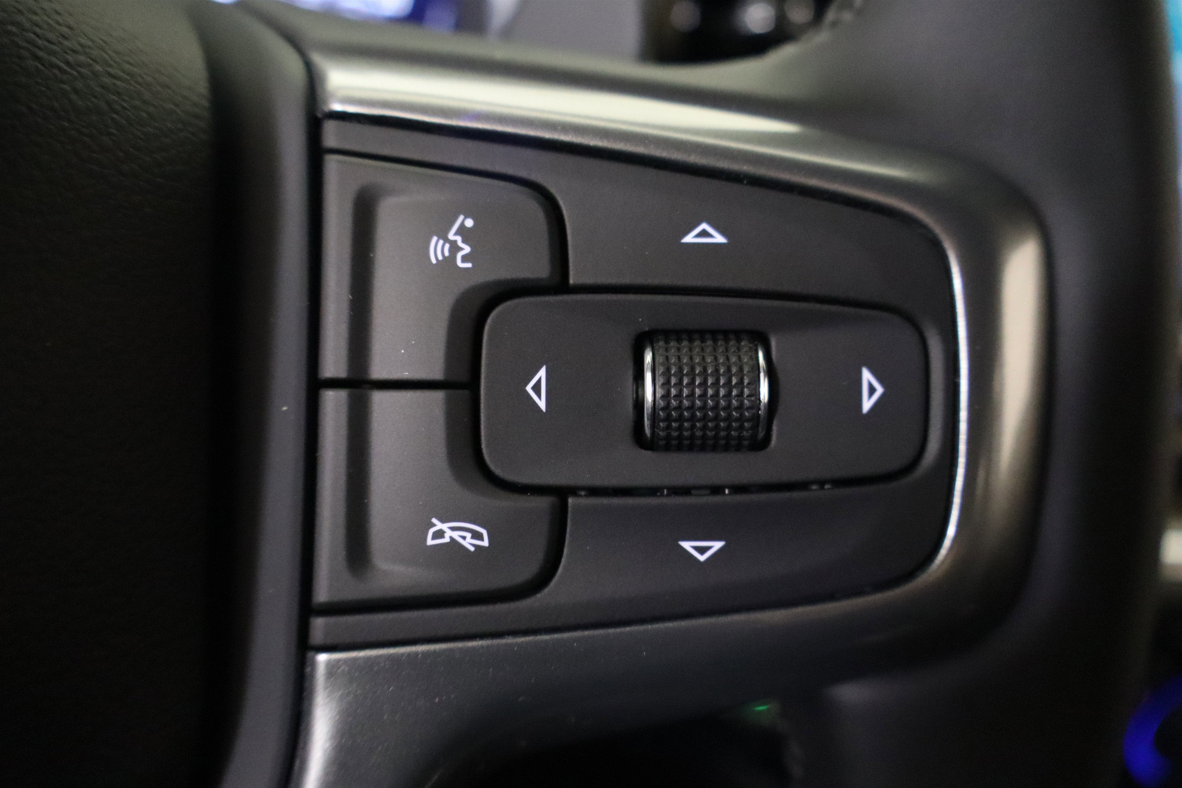 2026 Chevrolet Silverado 1500 LT Trail Boss Crew Cab 4WD