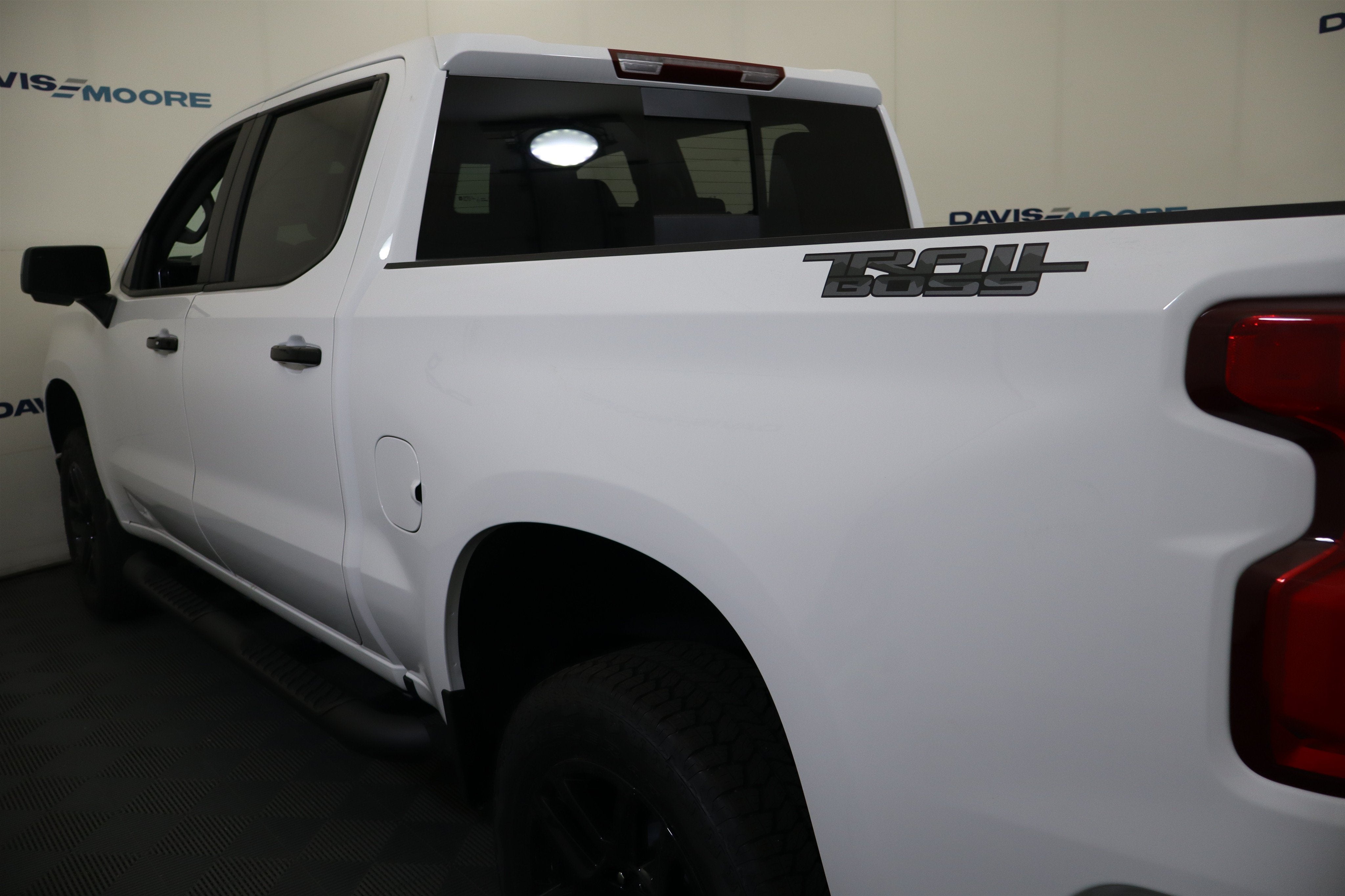 2026 Chevrolet Silverado 1500 LT Trail Boss Crew Cab 4WD