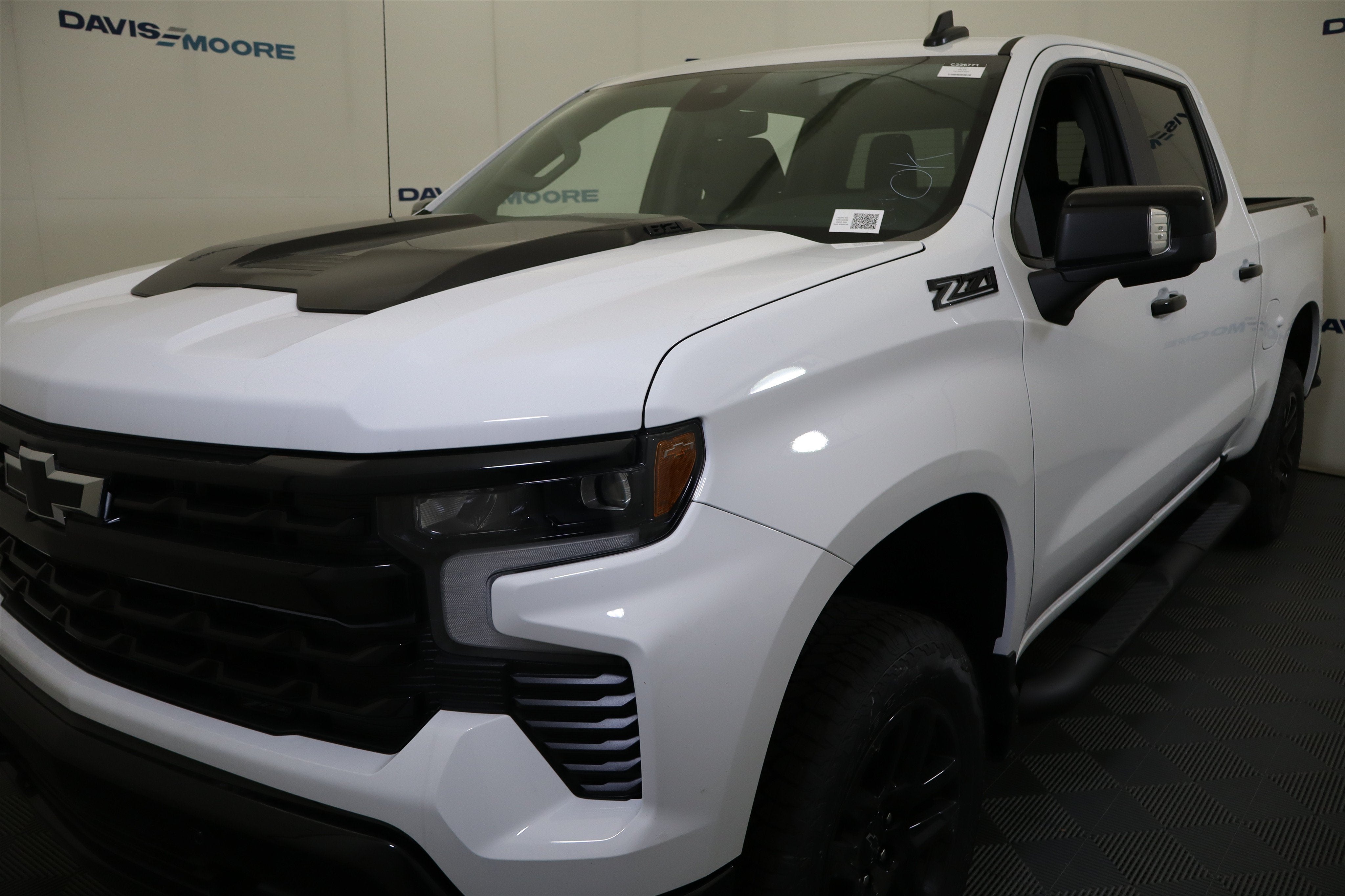 2026 Chevrolet Silverado 1500 LT Trail Boss Crew Cab 4WD